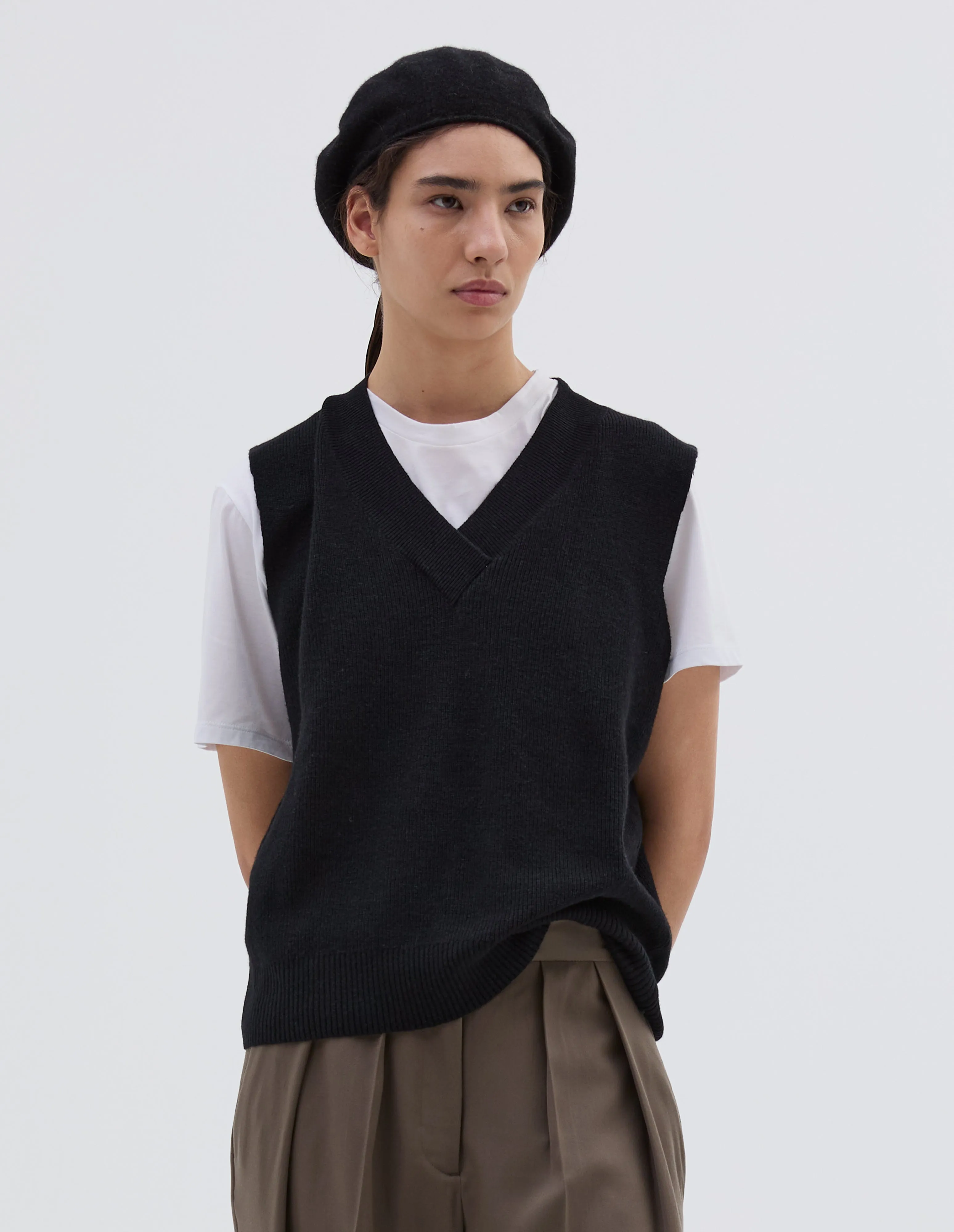 CROSS OVER V NECK SLIPOVER | WOOL SILK CASHMERE | BLACK sold by Margaret Howell