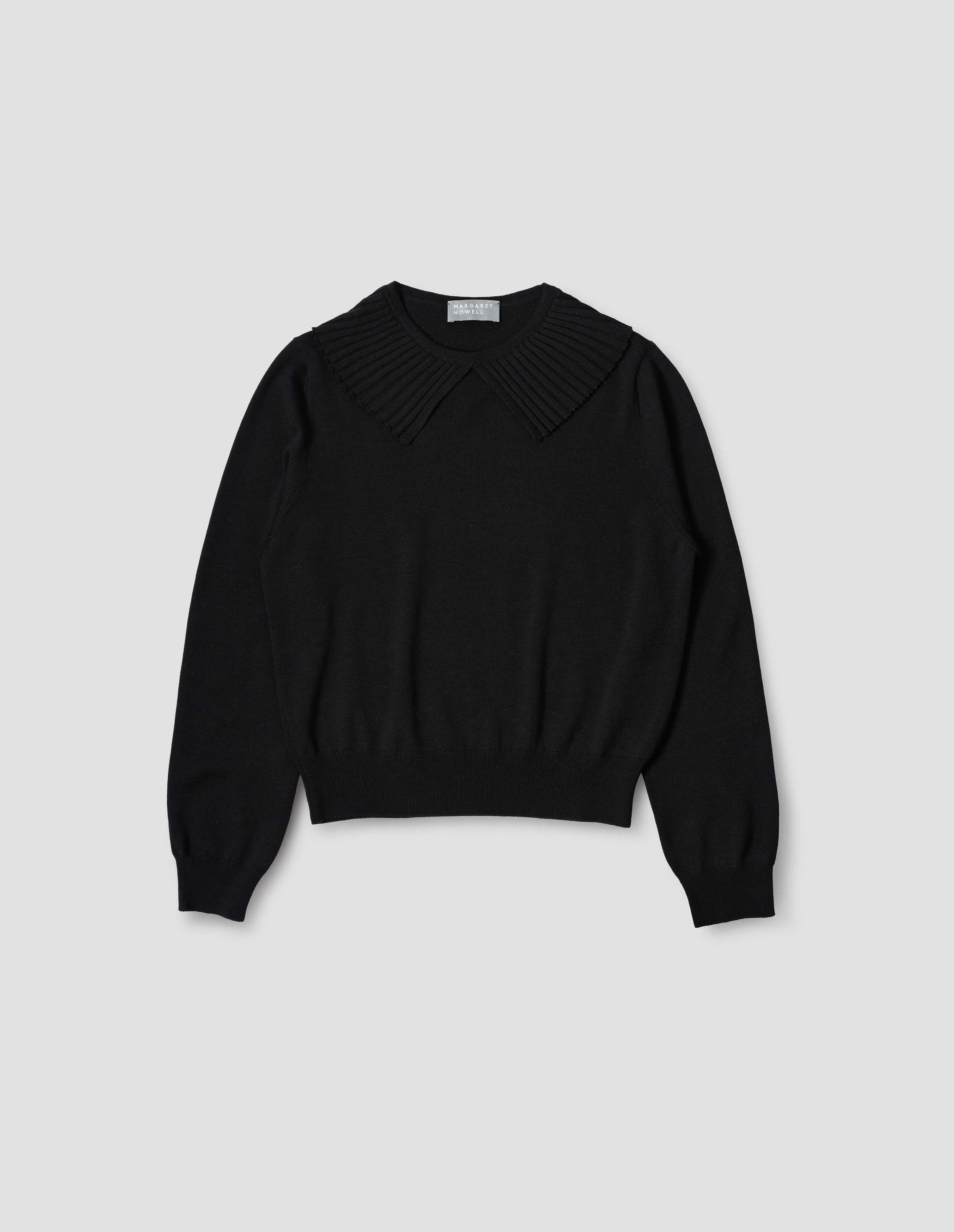 FLUTED COLLAR JUMPER | EXTRAFINE MERINO WOOL | BLACK sold by Margaret Howell product image thumbnail 4