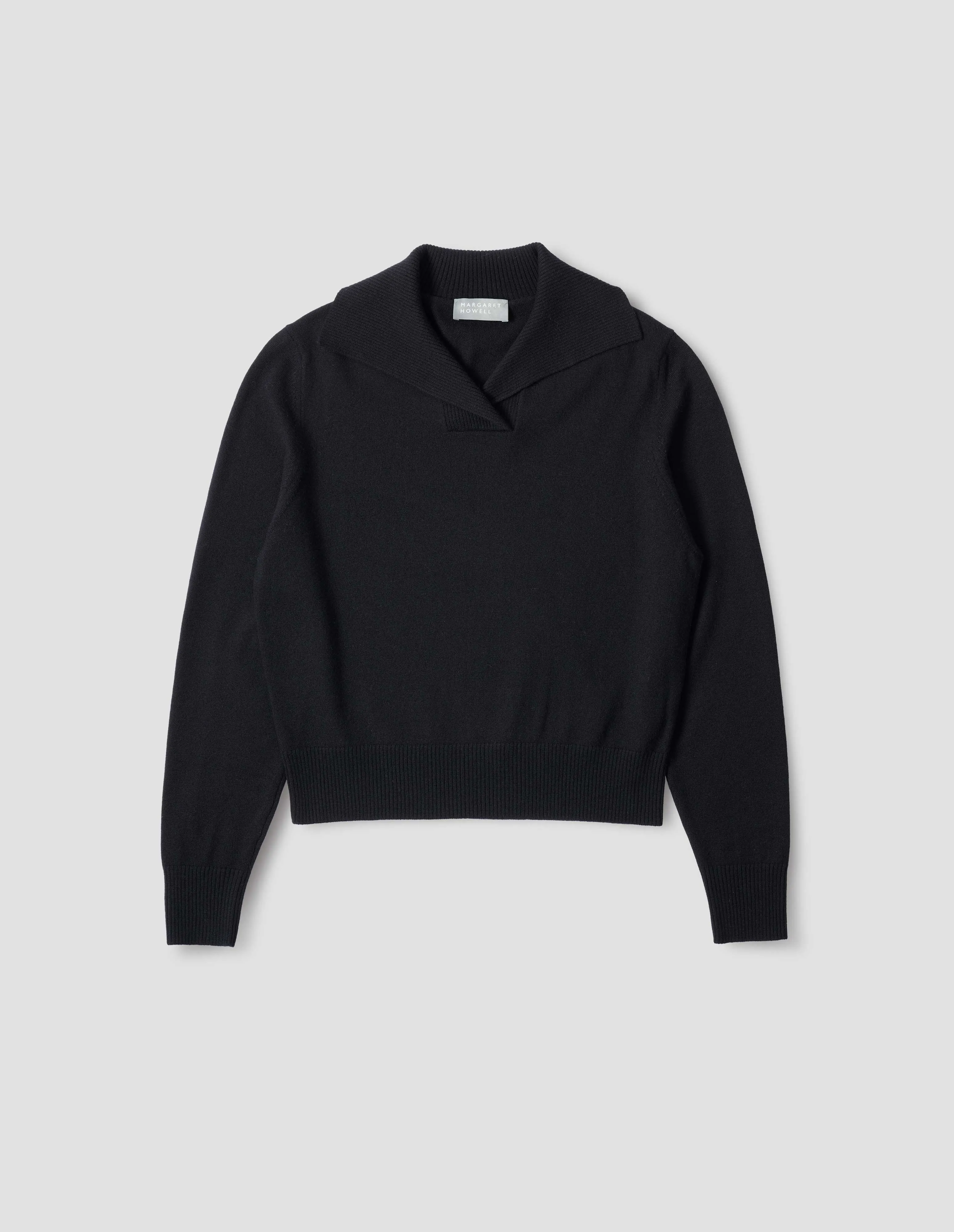 CROSS NECK POLO JUMPER | FINE LAMBSWOOL | BLACK sold by Margaret Howell product image thumbnail 4