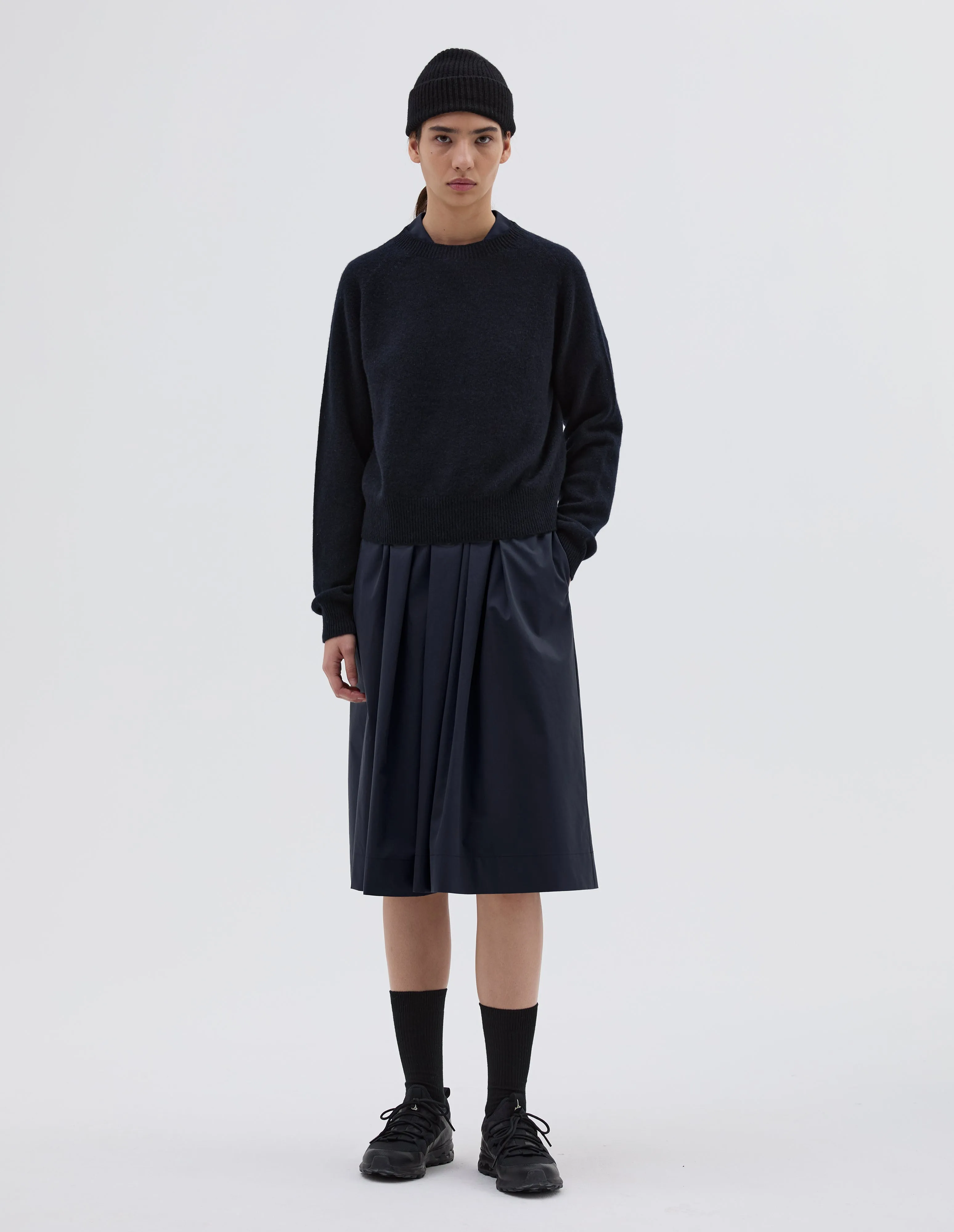 SHORT CLASSIC CREW NECK | CASHMERE TWIST
| DARK NAVY TWIST sold by Margaret Howell product image thumbnail 2