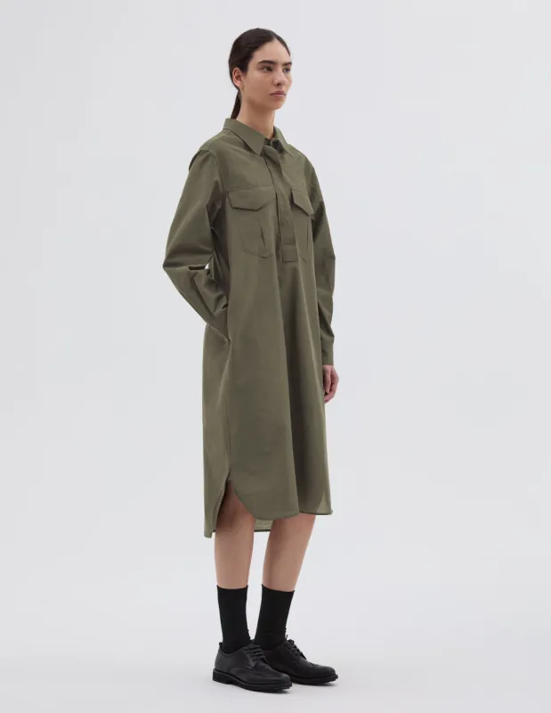 DOUBLE POCKET DRESS | LIGHT COTTON SILK | BAYLEAF sold by Margaret Howell