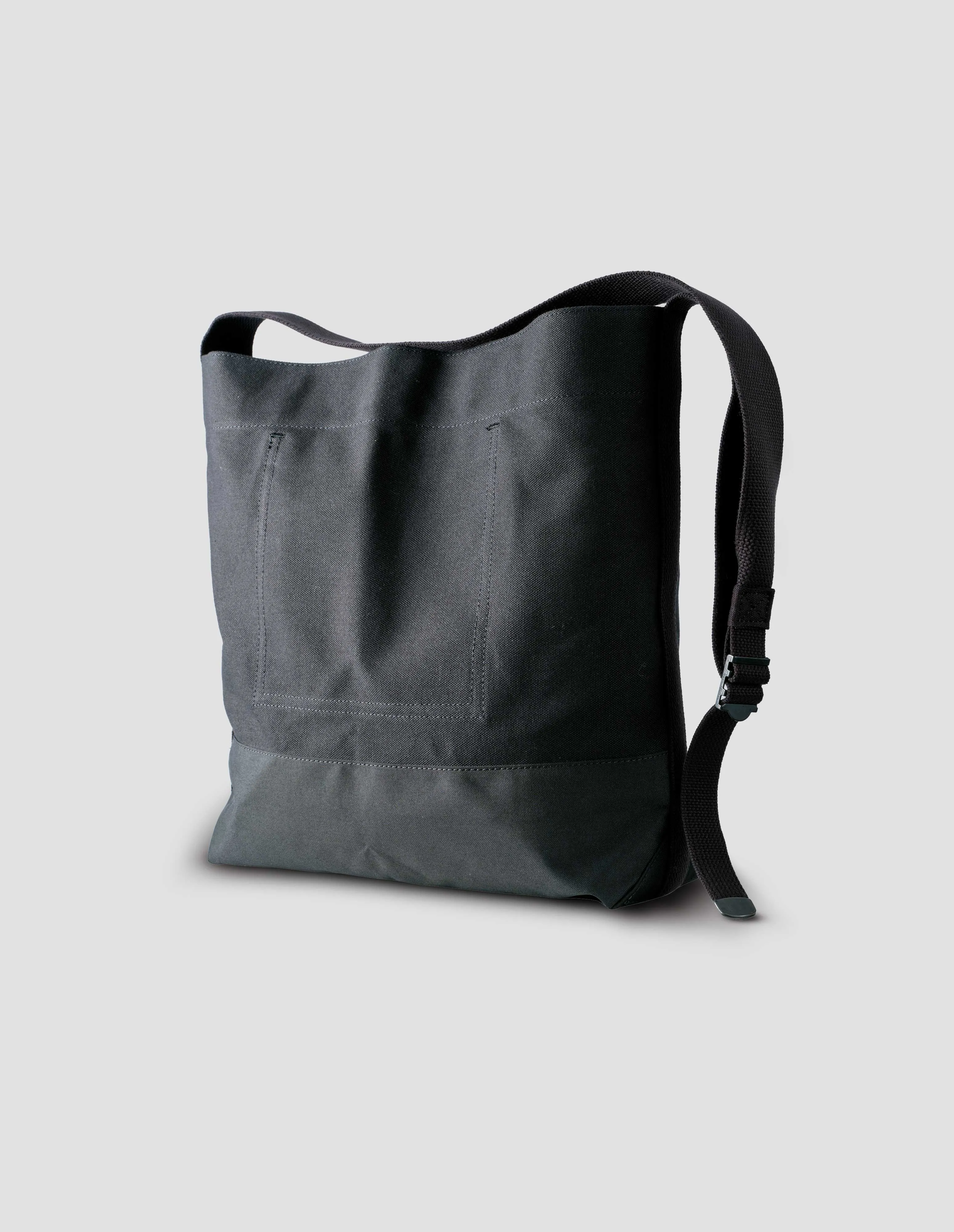 MHL. CANVAS SHOULDER TOTE | HEAVY COTTON CANVAS | BLACK sold by Margaret Howell product image thumbnail 4