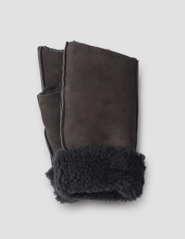 FINGERLESS GLOVES | CURLY MERINO SHEARLING | BLACK / EBONY sold by Margaret Howell
