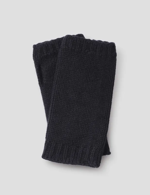CHUNKY WRISTWARMER | MERINO CASHMERE | BLACK sold by Margaret Howell