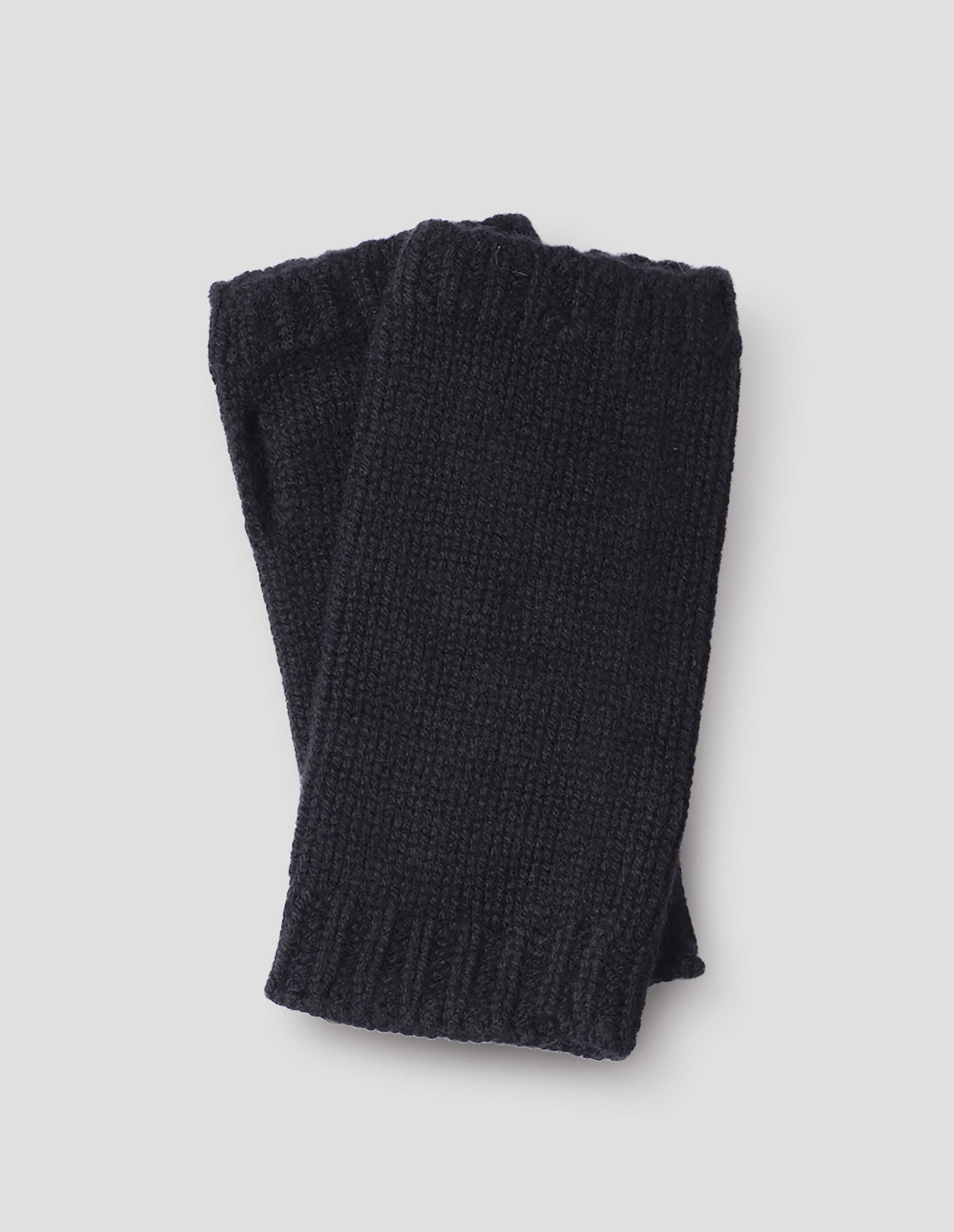 CHUNKY WRISTWARMER | MERINO CASHMERE | BLACK sold by Margaret Howell