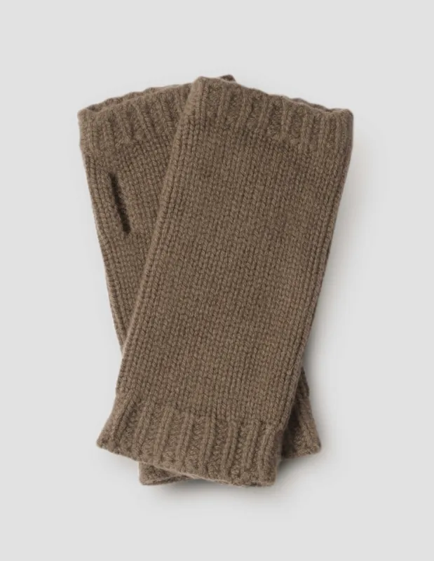 CHUNKY WRISTWARMER | MERINO CASHMERE | LENTIL sold by Margaret Howell
