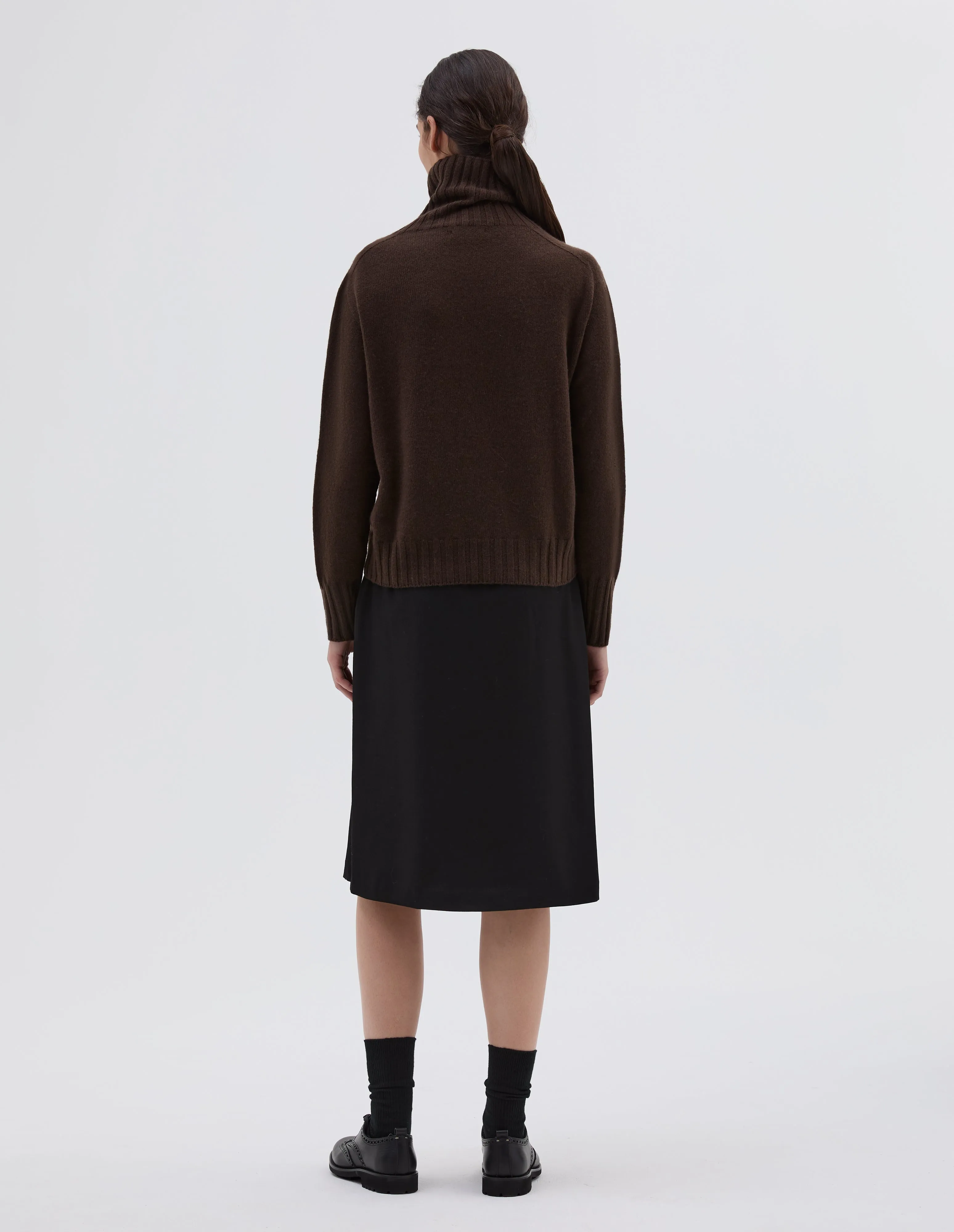 WIDE ROLL NECK | CASHMERE | BITTER CHOCOLATE sold by Margaret Howell product image thumbnail 3