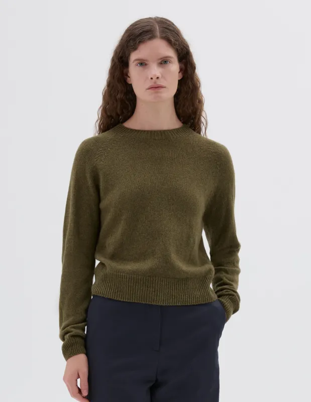 SHORT CLASSIC CREW NECK | ALPACA YAK | JUNIPER GREEN sold by Margaret Howell
