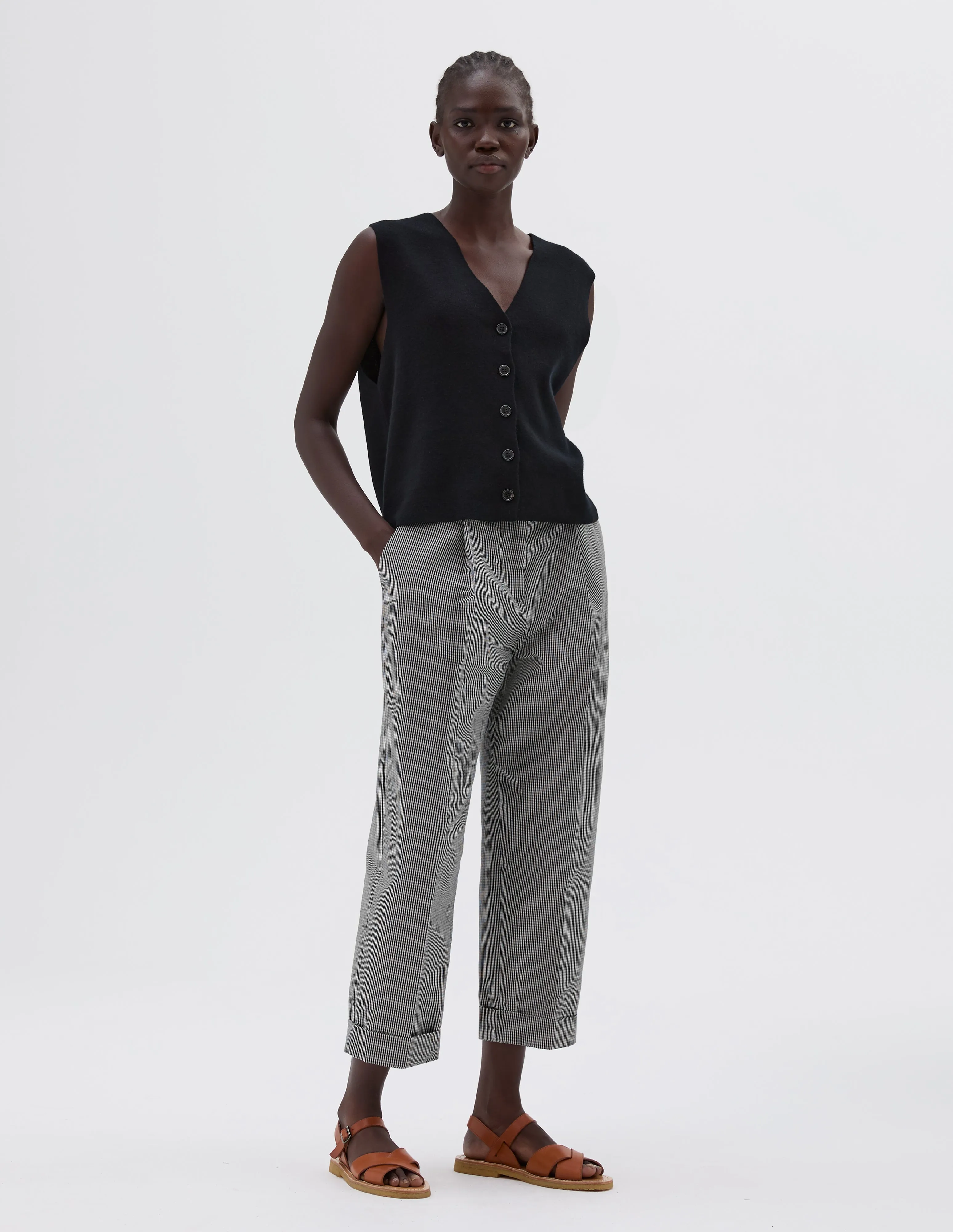 RIBBED WAISTCOAT | FINE LAMBSWOOL | BLACK sold by Margaret Howell product image thumbnail 3