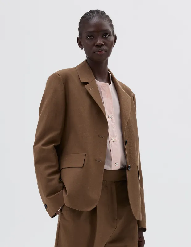 FLAP POCKET BLAZER | YARN DYED WOOL LINEN | DARK SAND sold by Margaret Howell