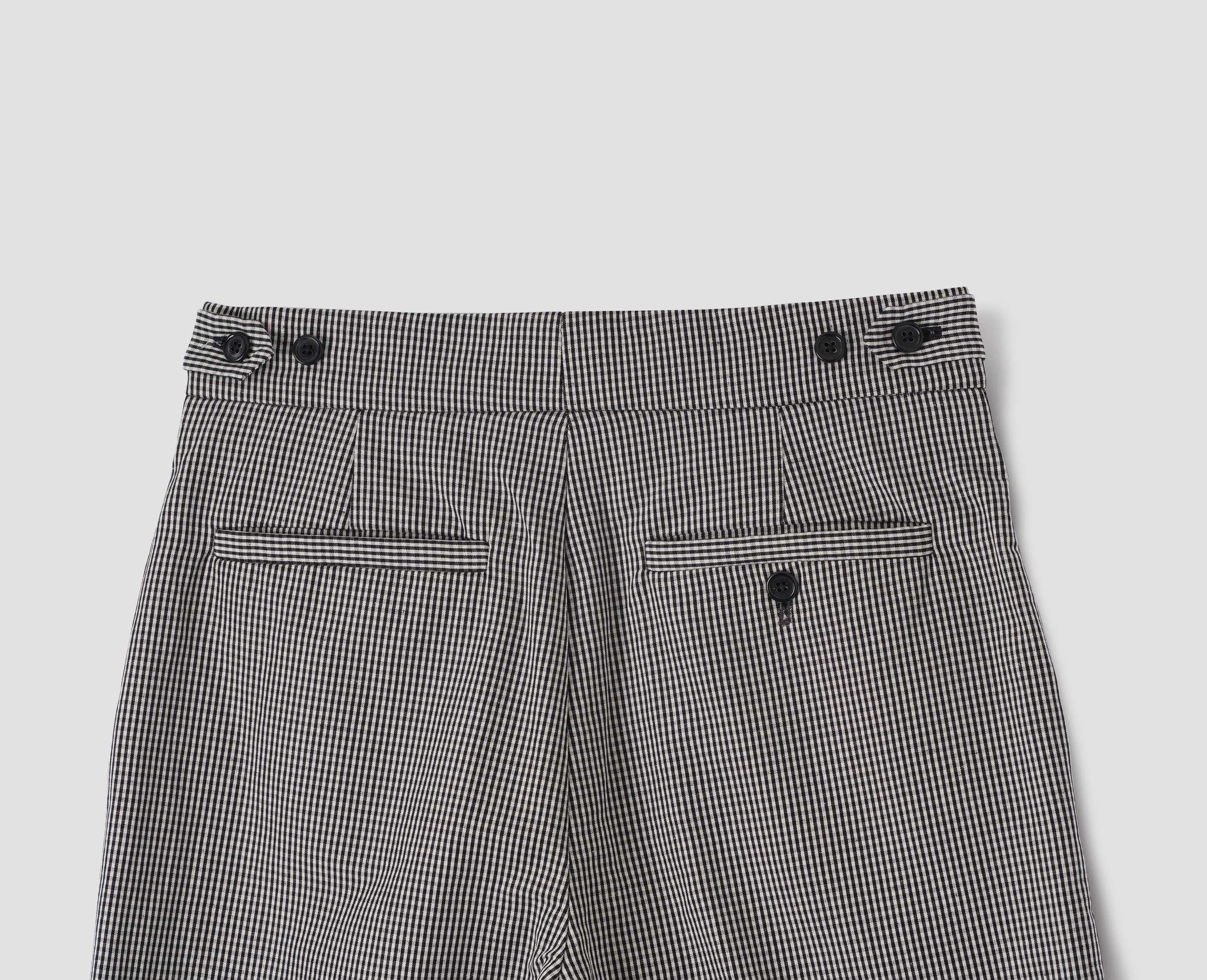 SINGLE PLEAT CROPPED TROUSERS | COTTON LINEN GINGHAM | BLACK / ECRU sold by Margaret Howell product image thumbnail 4