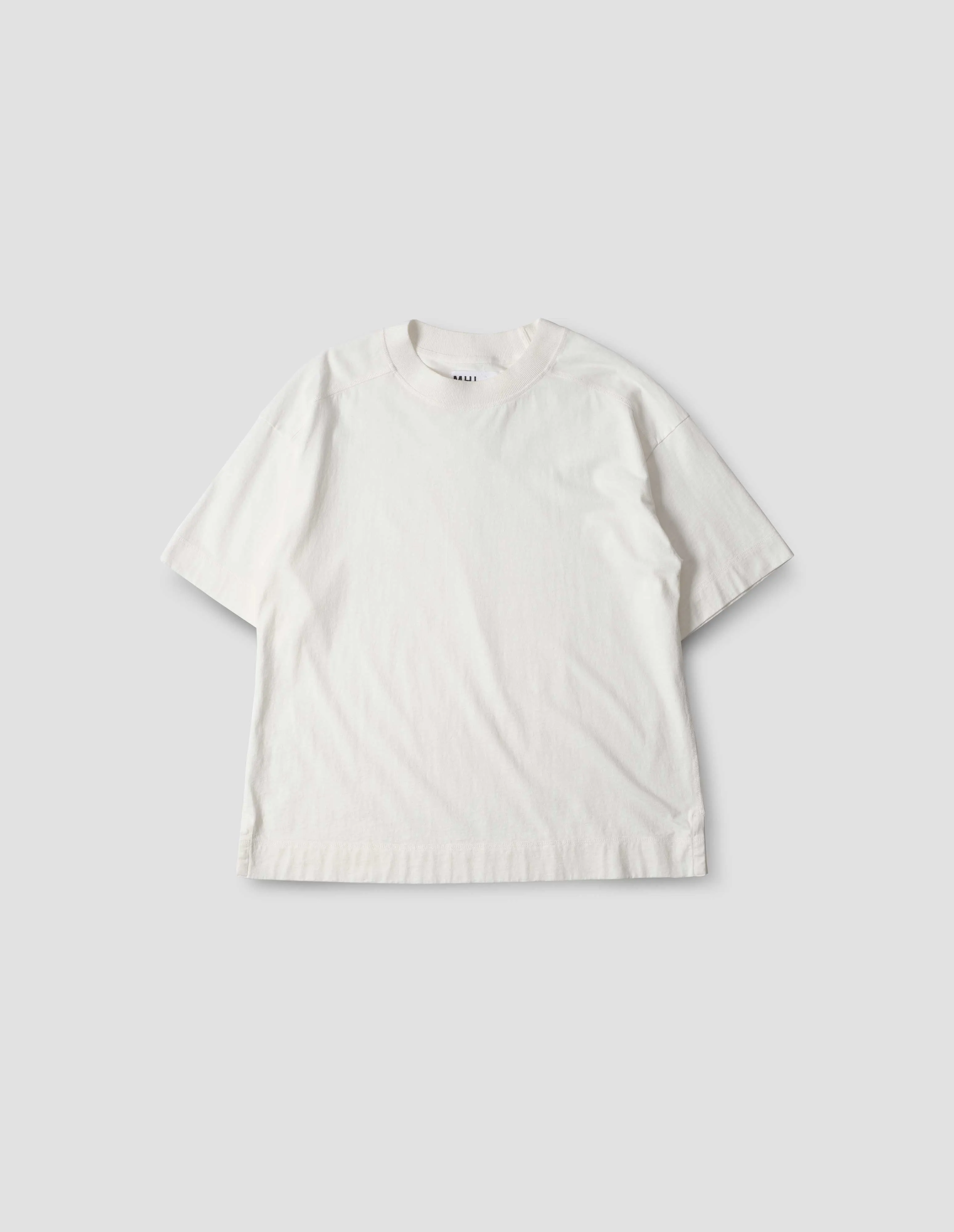 MHL. RELAXED T SHIRT | LIGHTWEIGHT DRY JERSEY | OFF WHITE sold by Margaret Howell product image thumbnail 4