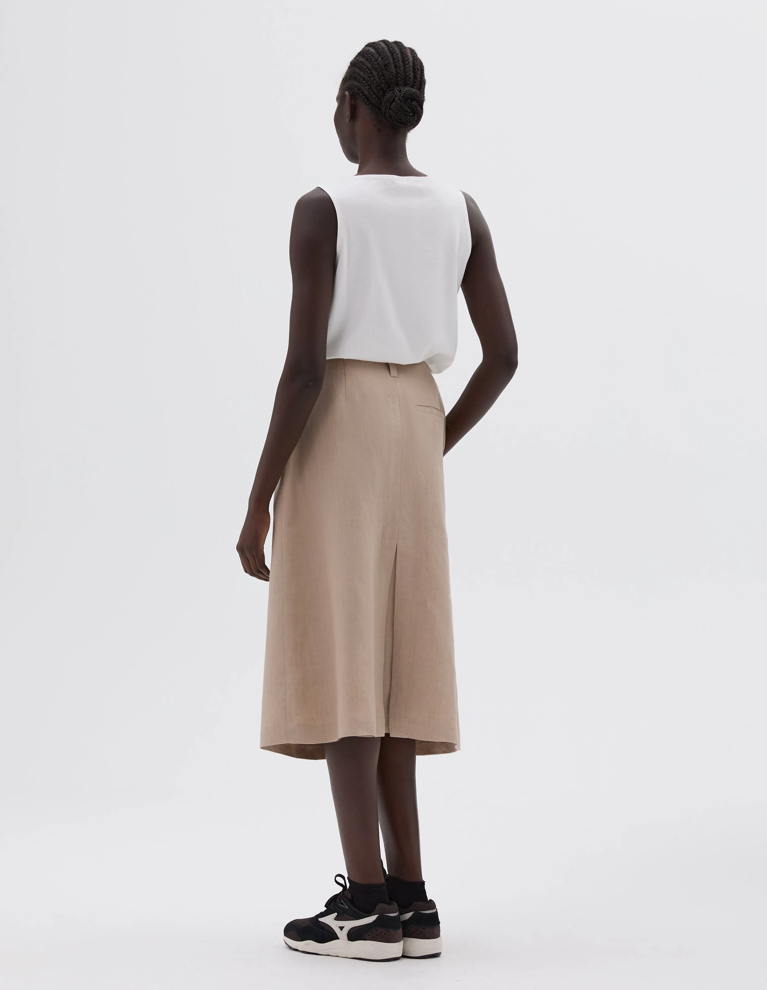 BACK VENT SKIRT | COMPACT LINEN YARNDYE | NATURAL sold by Margaret Howell product image thumbnail 2