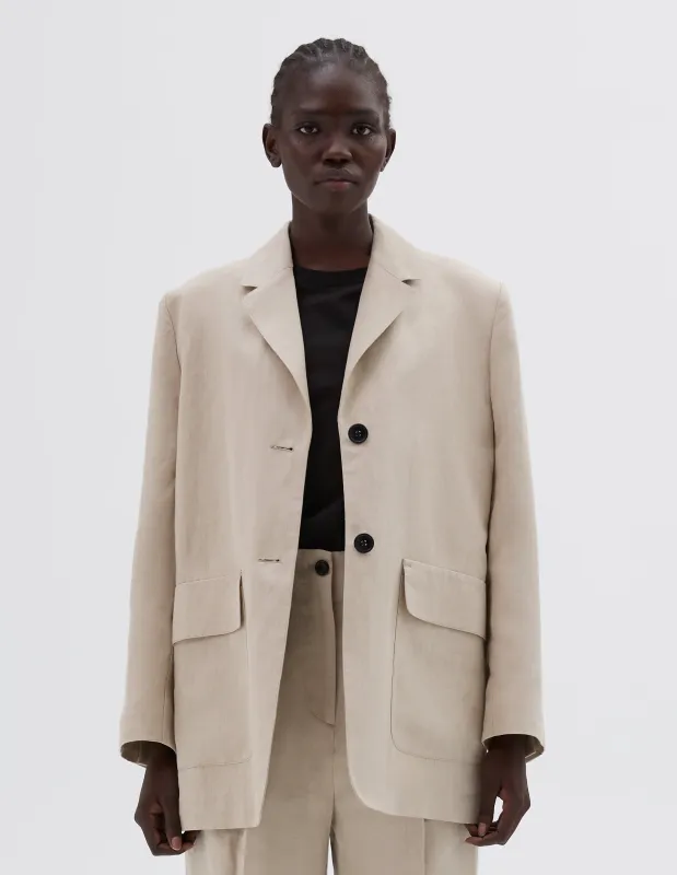 PATCH POCKET BLAZER | COMPACT LINEN YARNDYE | NATURAL sold by Margaret Howell