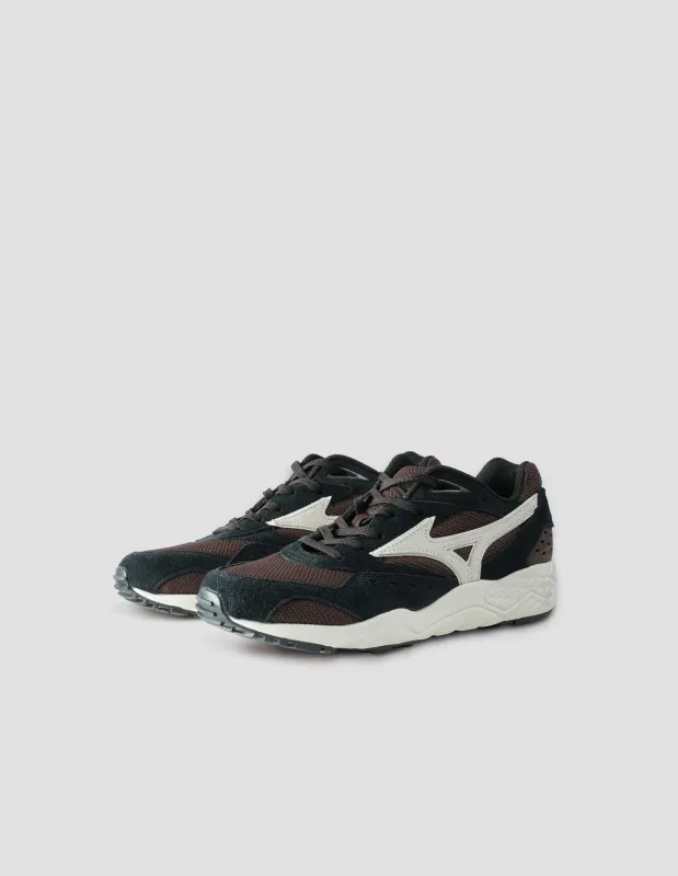 MIZUNO TRAINING SHOES | POLYESTER / SUEDE | DARK BROWN sold by Margaret Howell
