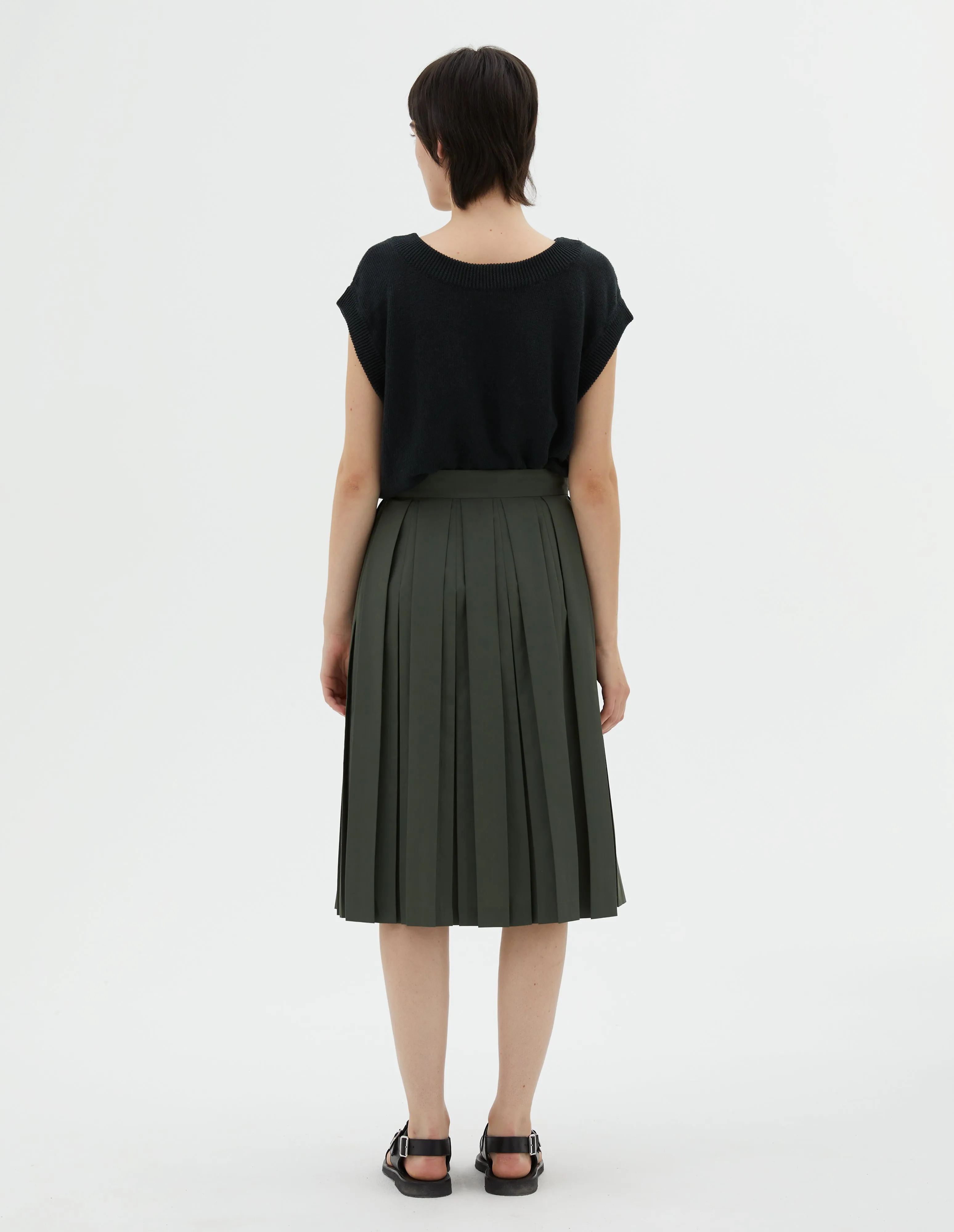 OPEN NECK TANK | LINEN COTTON | CONIFER sold by Margaret Howell product image thumbnail 3