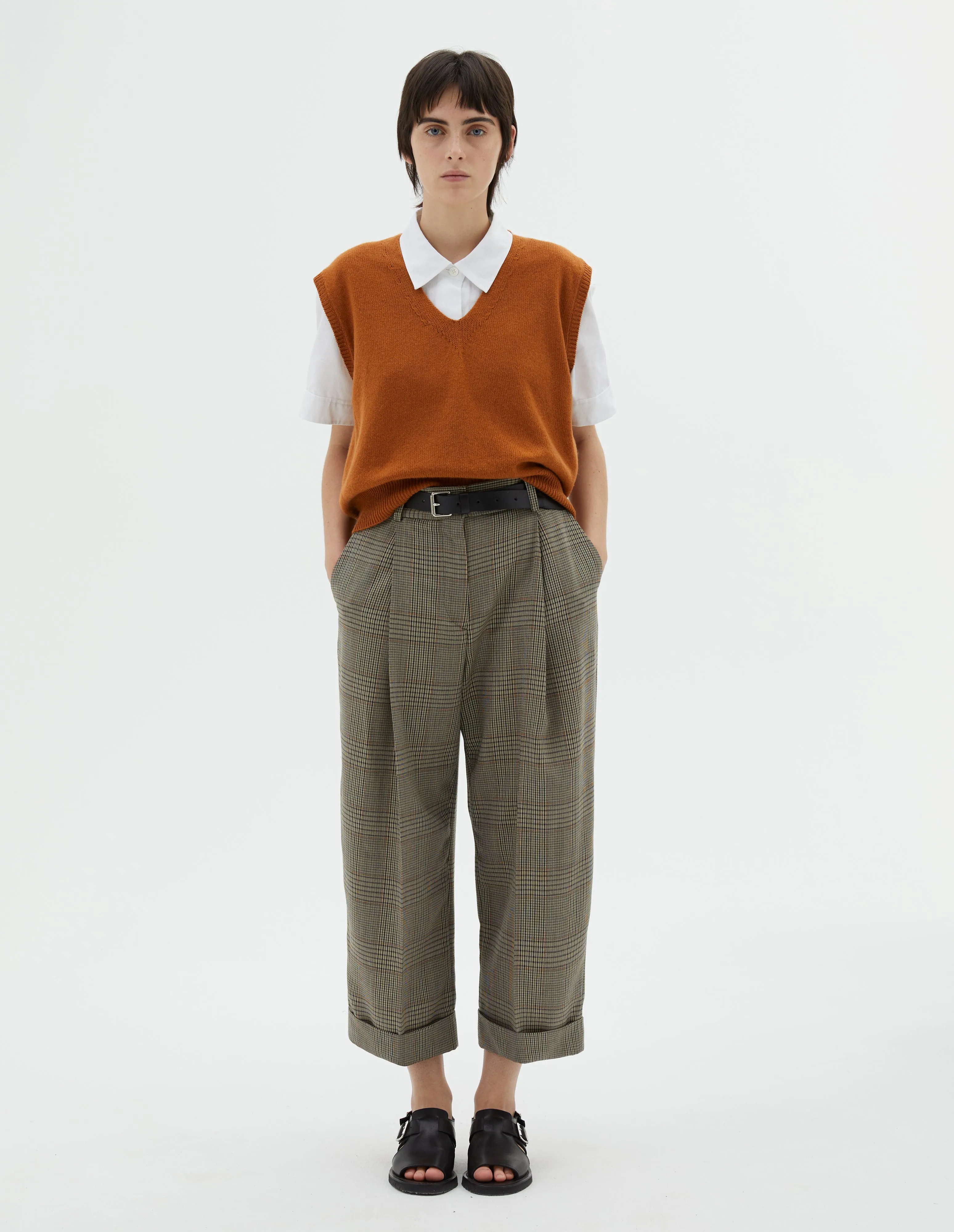 INTEGRAL V NECK SLIPOVER | CASHMERE | RESIN sold by Margaret Howell product image thumbnail 2