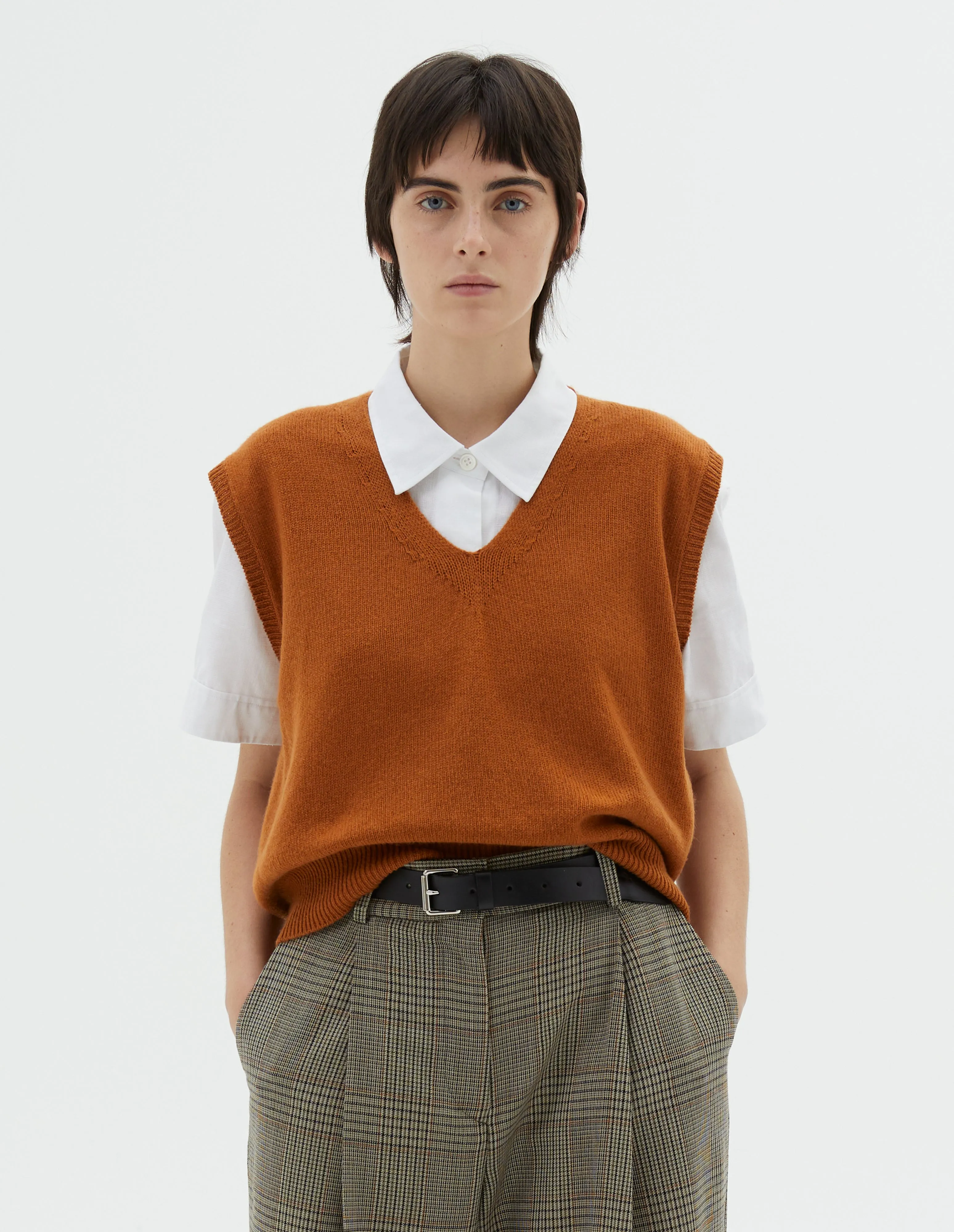 INTEGRAL V NECK SLIPOVER | CASHMERE | RESIN sold by Margaret Howell