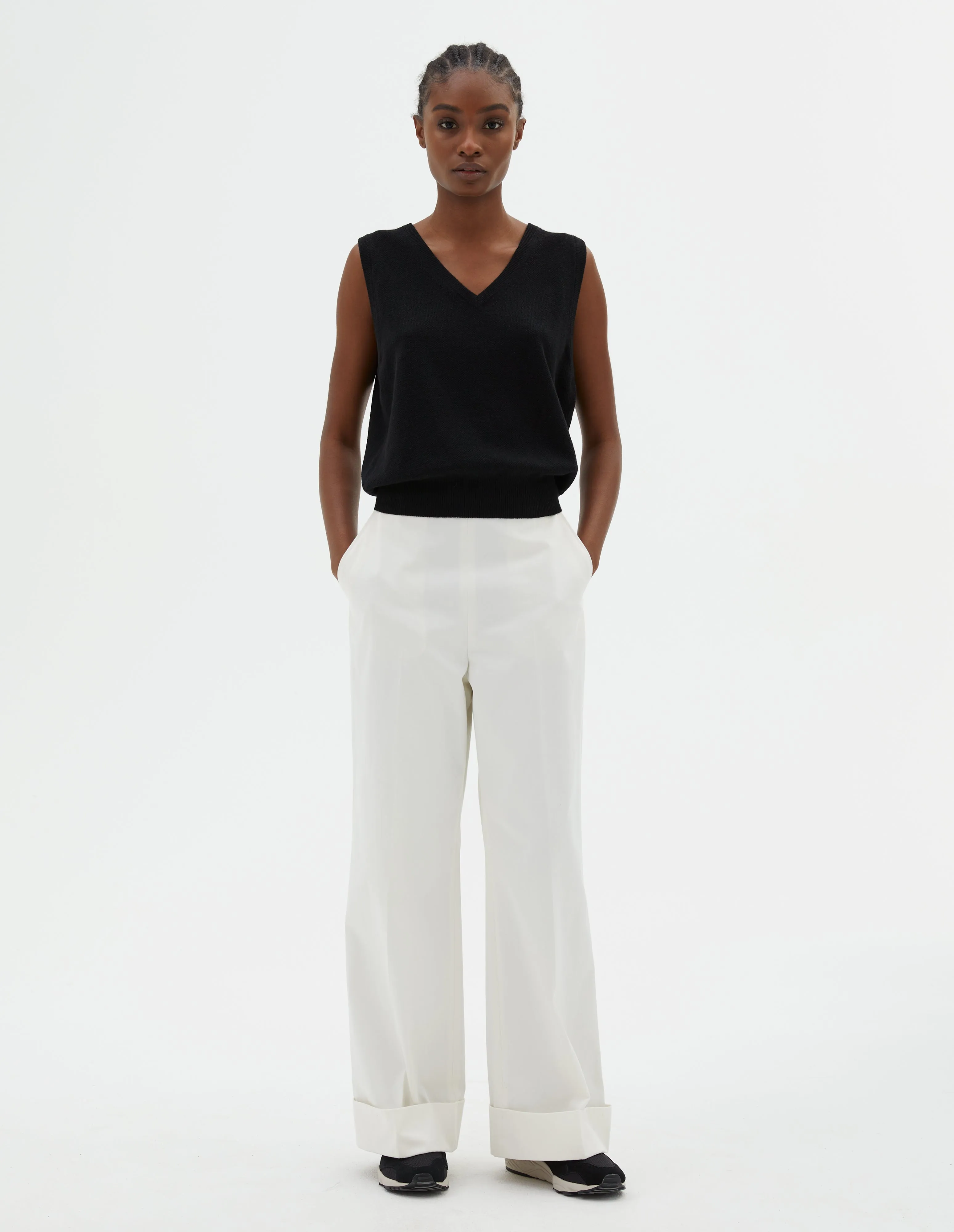 PIQUE V NECK SLIPOVER | WOOL SILK CASHMERE | BLACK sold by Margaret Howell product image thumbnail 2