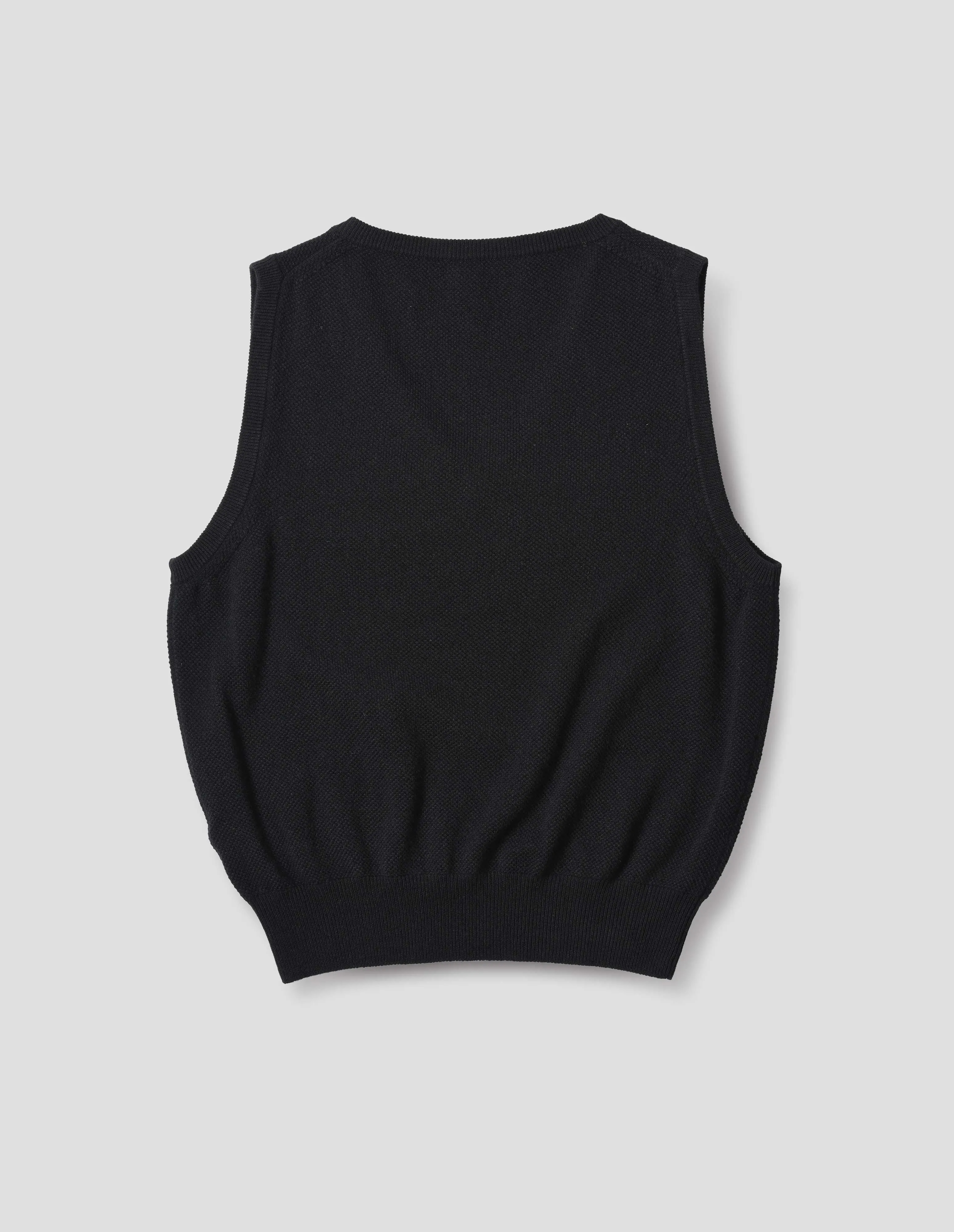 PIQUE V NECK SLIPOVER | WOOL SILK CASHMERE | BLACK sold by Margaret Howell product image thumbnail 5