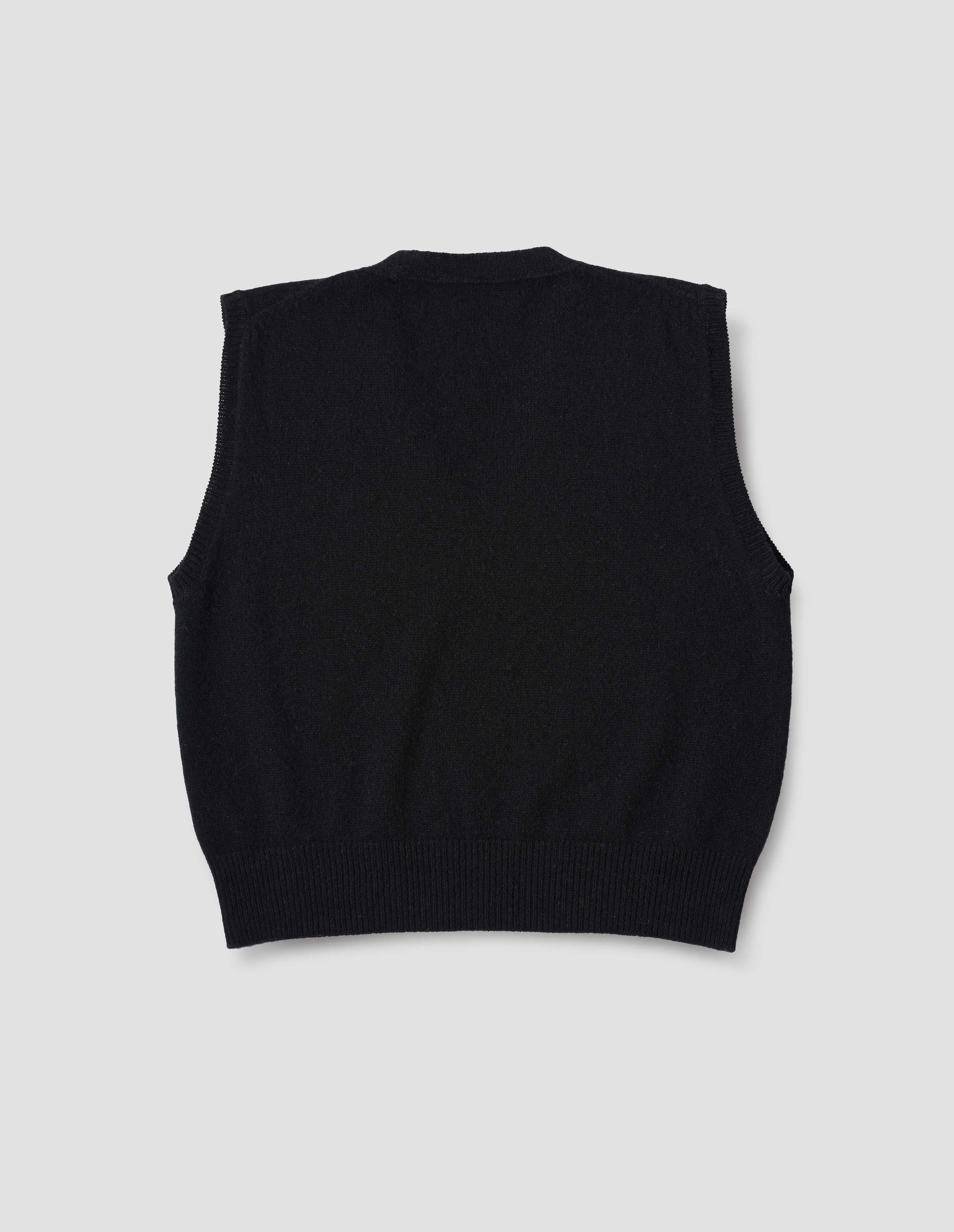 INTEGRAL V NECK SLIPOVER | CASHMERE | BLACK sold by Margaret Howell product image thumbnail 5
