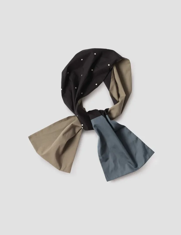 SHIRTING SCARF | PIECE DYED WASHED COTTON | LEAF sold by Margaret Howell