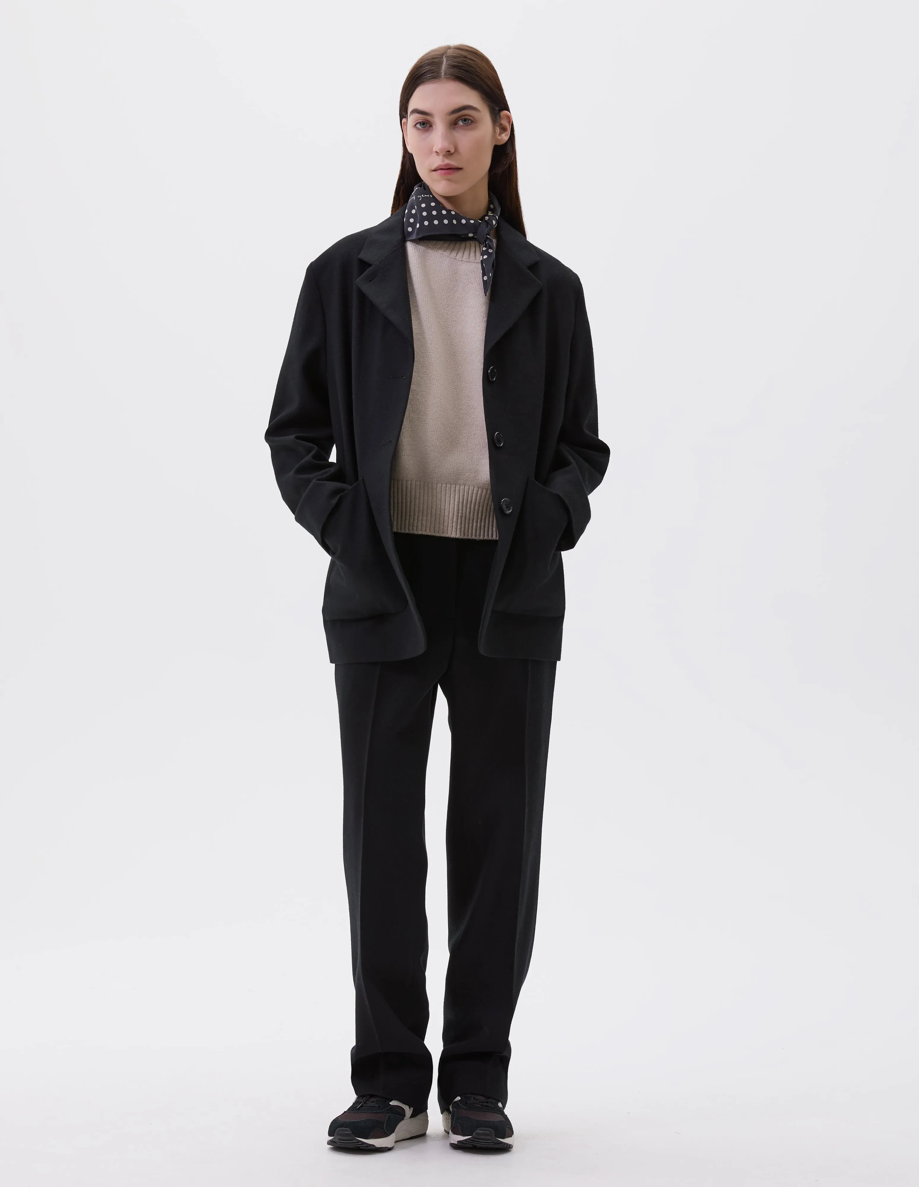 RELAXED THREE BUTTON JACKET | SWANSKIN FLANNEL | BLACK sold by Margaret Howell product image thumbnail 2