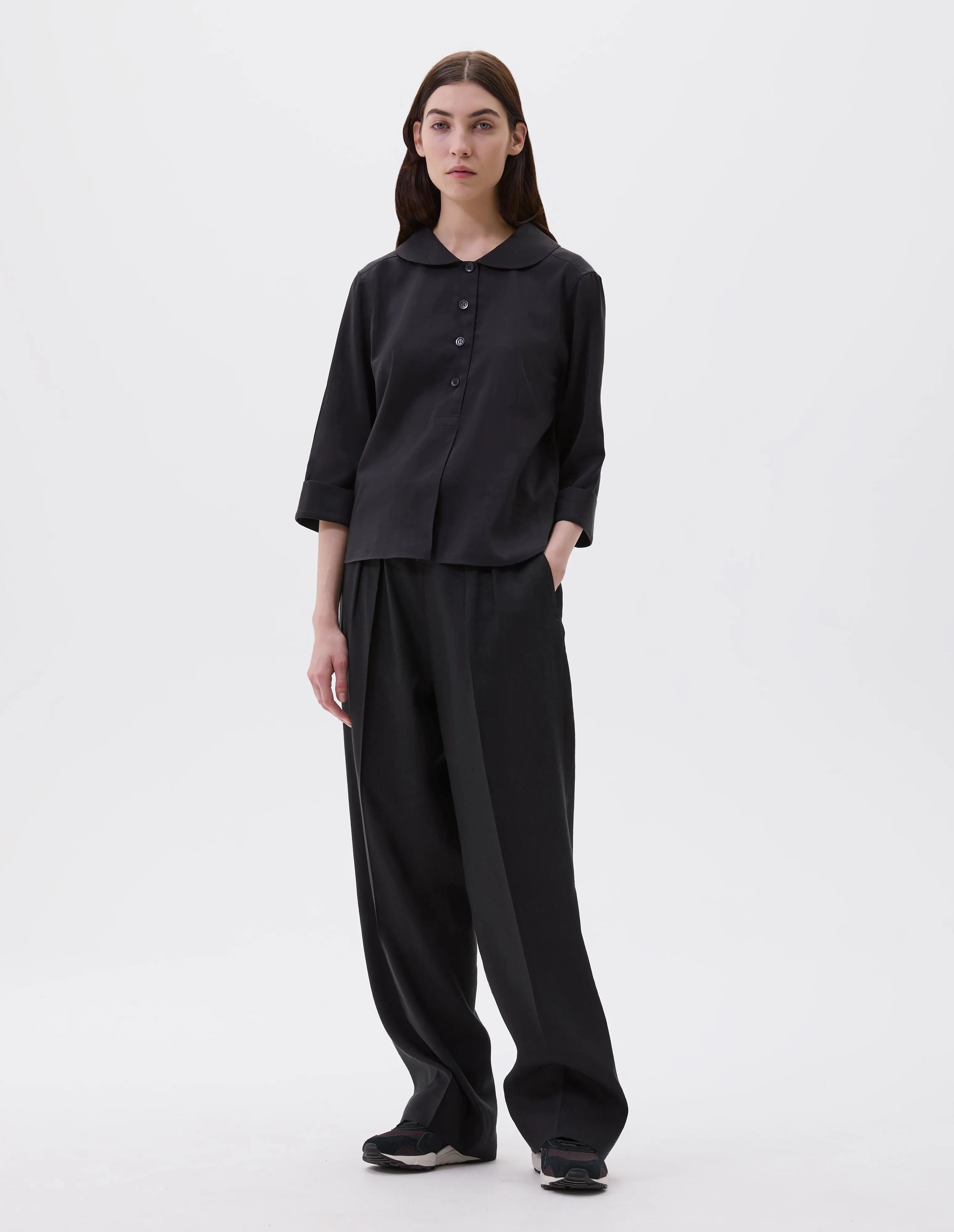 PETAL COLLAR SHIRT | FINE COTTON SILK | BLACK sold by Margaret Howell product image thumbnail 2
