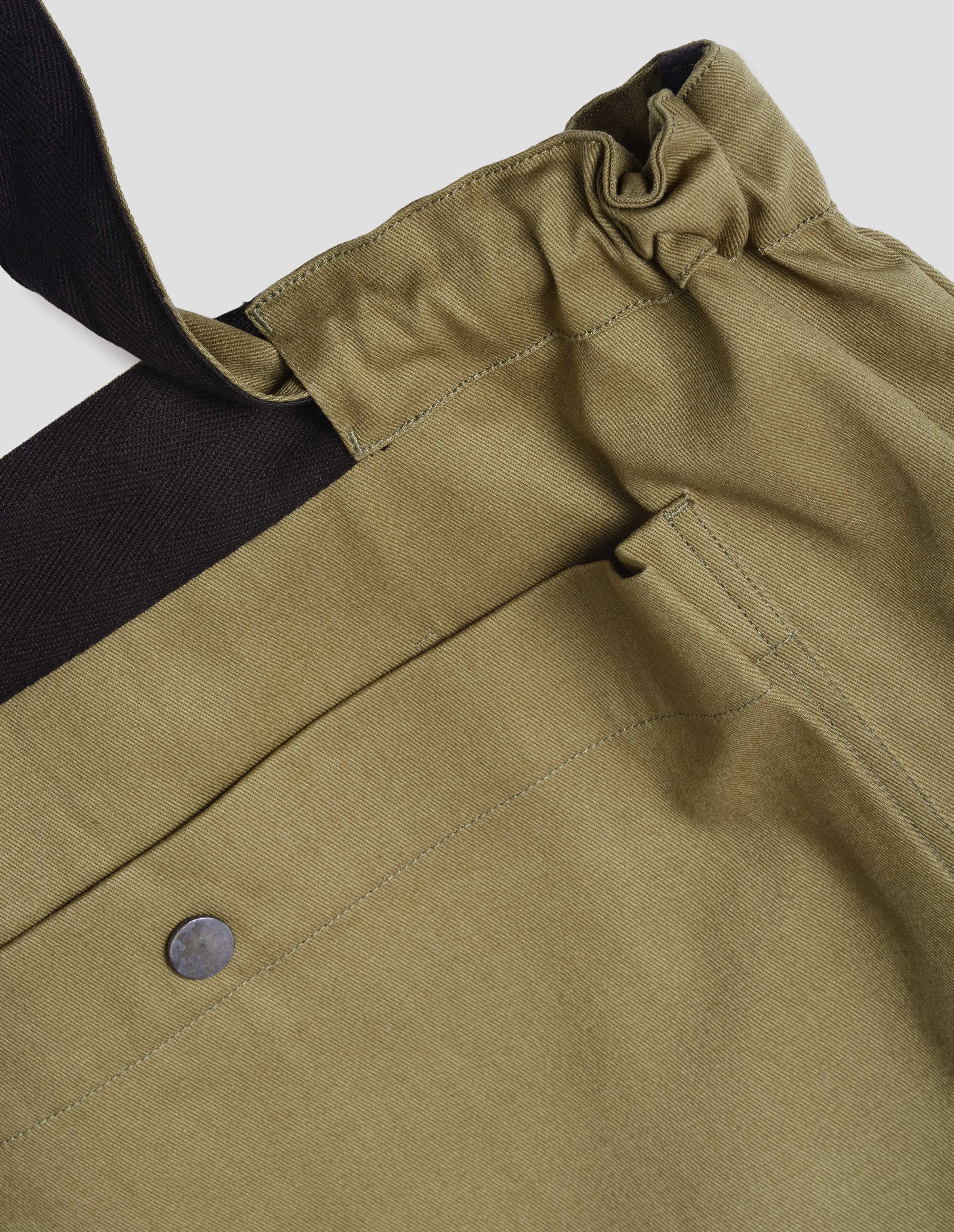 MHL. DRAWCORD TOTE | LIGHT COTTON DRILL | OLIVE sold by Margaret Howell product image thumbnail 4