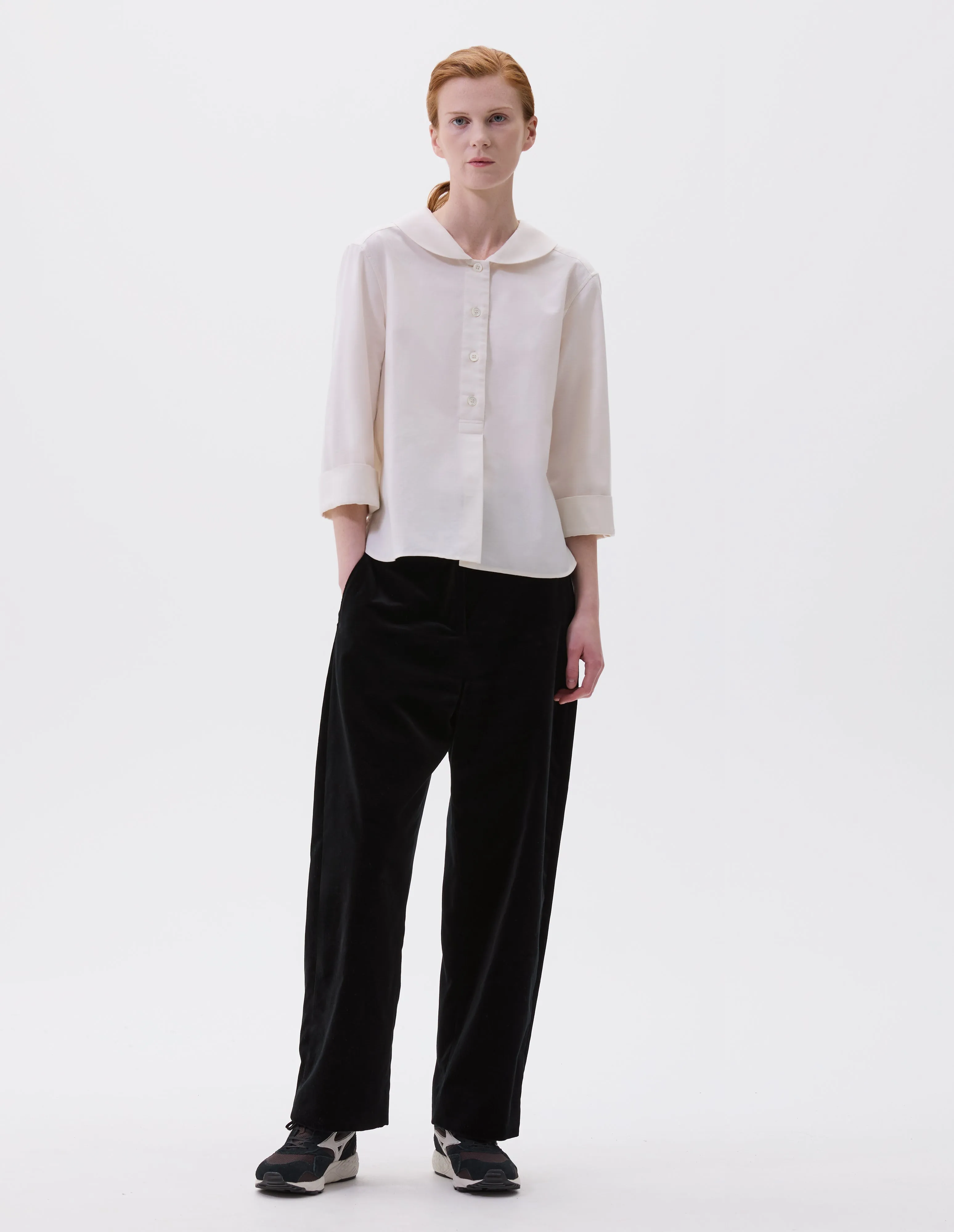PETAL COLLAR SHIRT | BRUSHED COTTON CASHMERE | OFF WHITE sold by Margaret Howell product image thumbnail 2