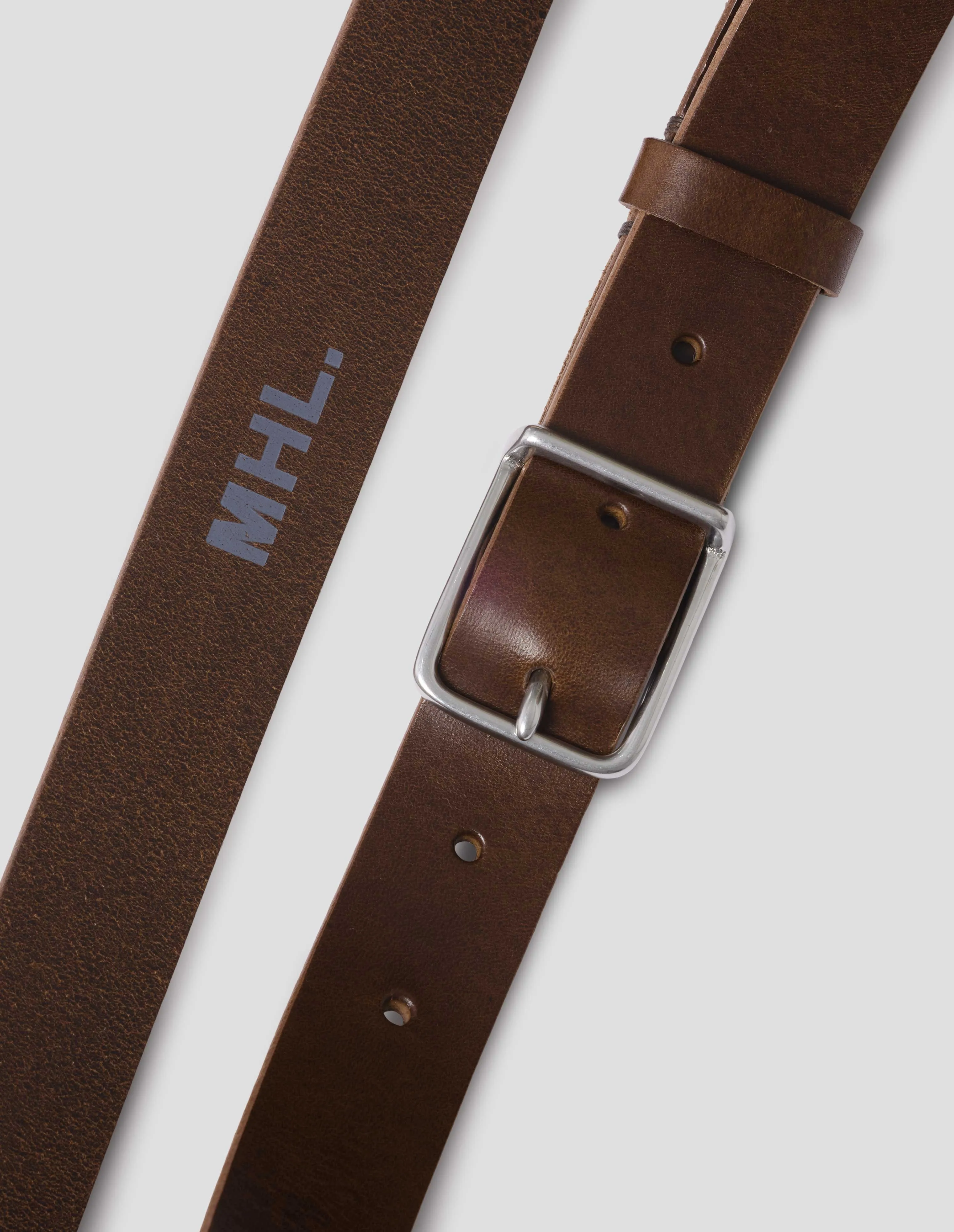 MHL. KEEPER BUCKLE BELT | LEATHER | DARK BROWN sold by Margaret Howell product image thumbnail 2