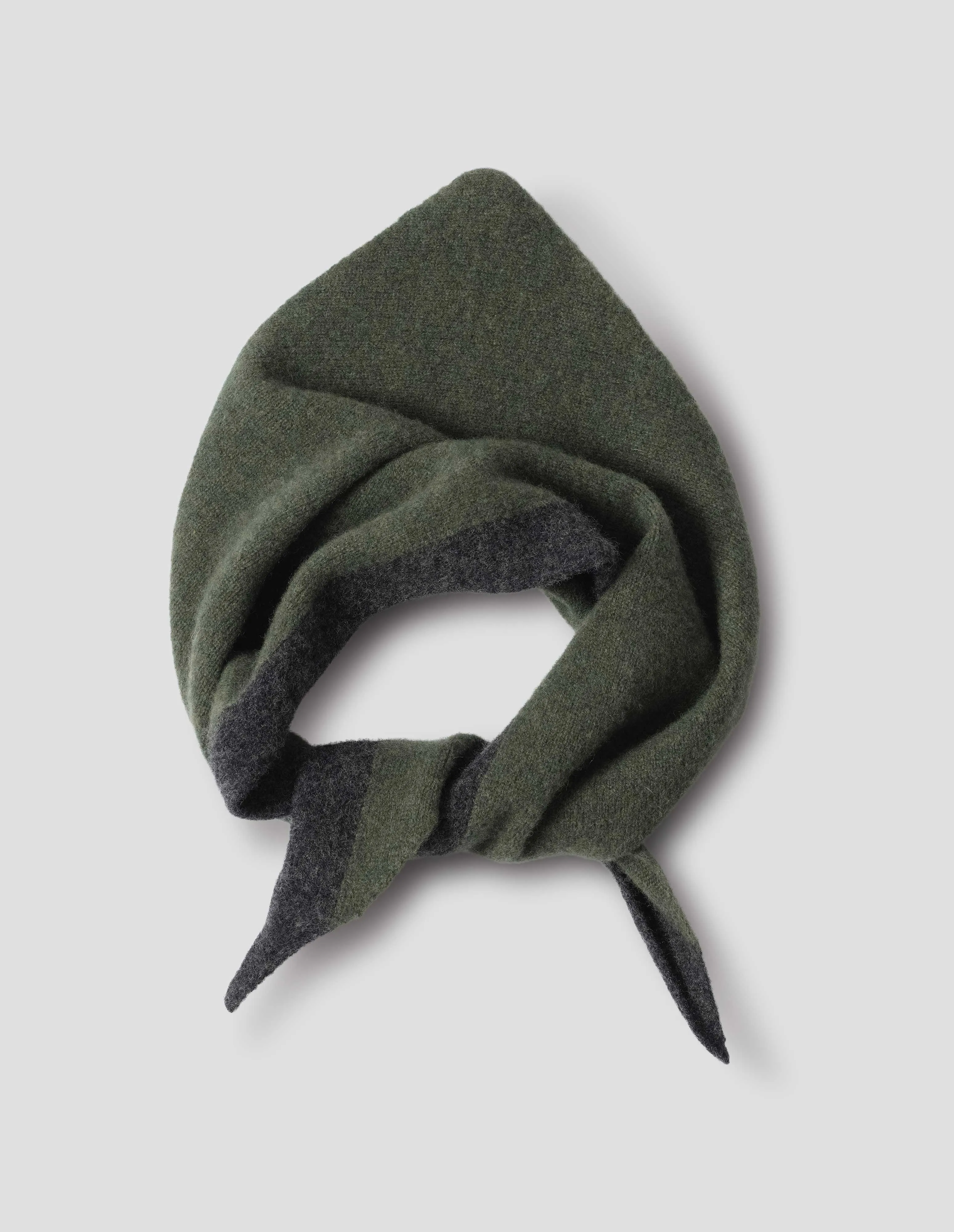 MHL. TIPPED SCOUT SCARF | LAMBSWOOL | GREEN / CHARCOAL sold by Margaret Howell