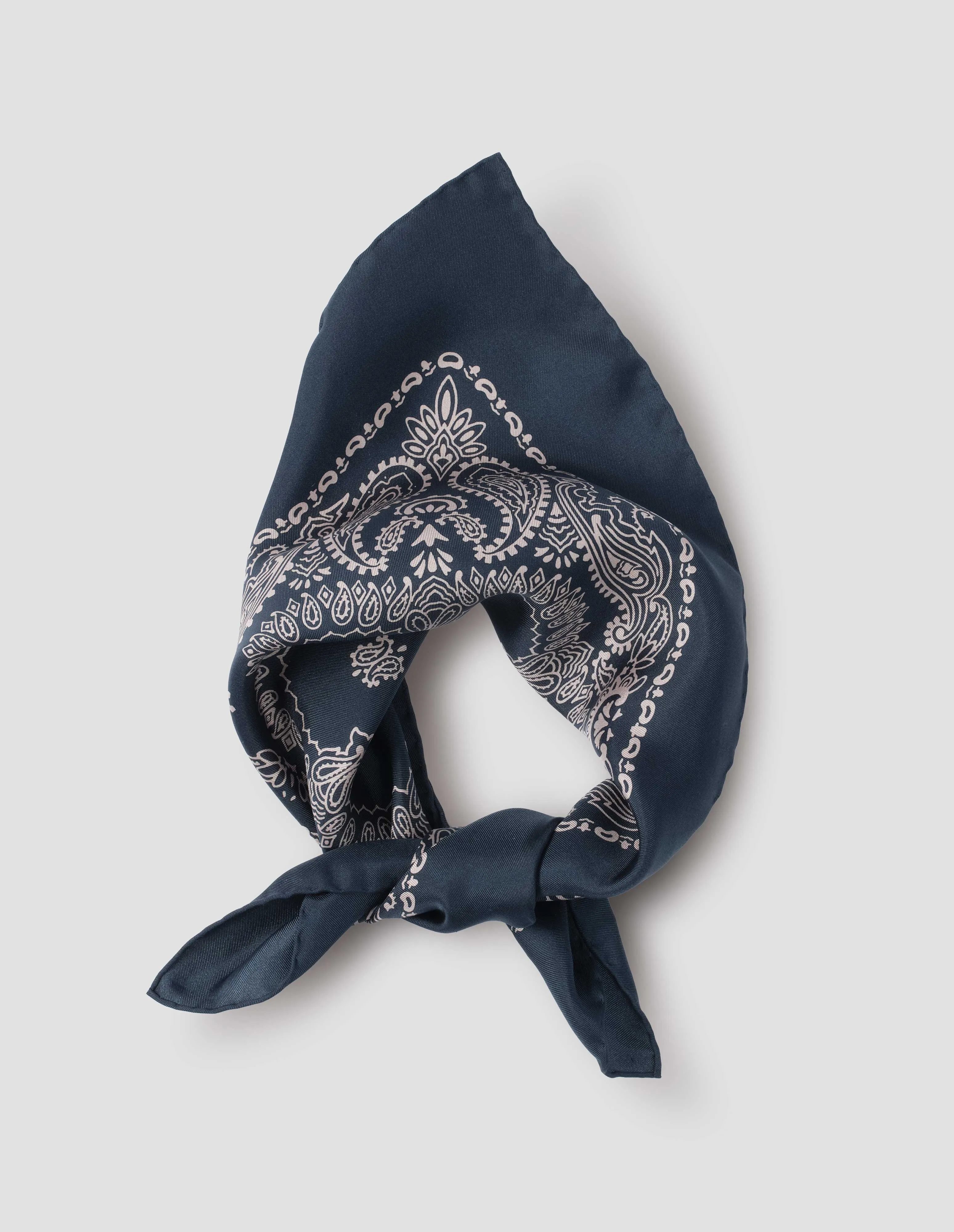PAISLEY BANDANA | SILK TWILL | NAVY / STONE sold by Margaret Howell product image thumbnail 2