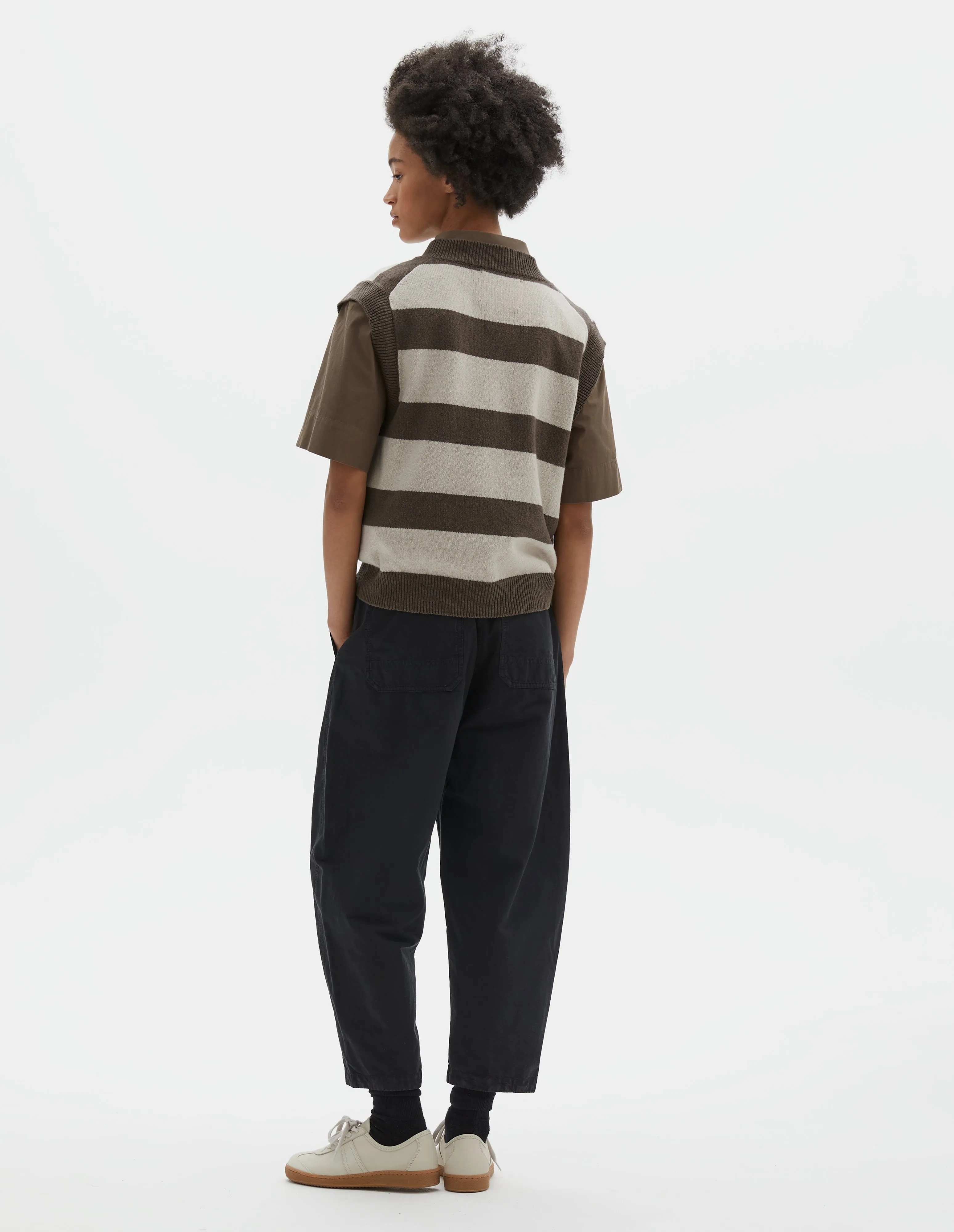 MHL. BARREL LEG TROUSERS | DRY COTTON LINEN | BLACK sold by Margaret Howell product image thumbnail 2