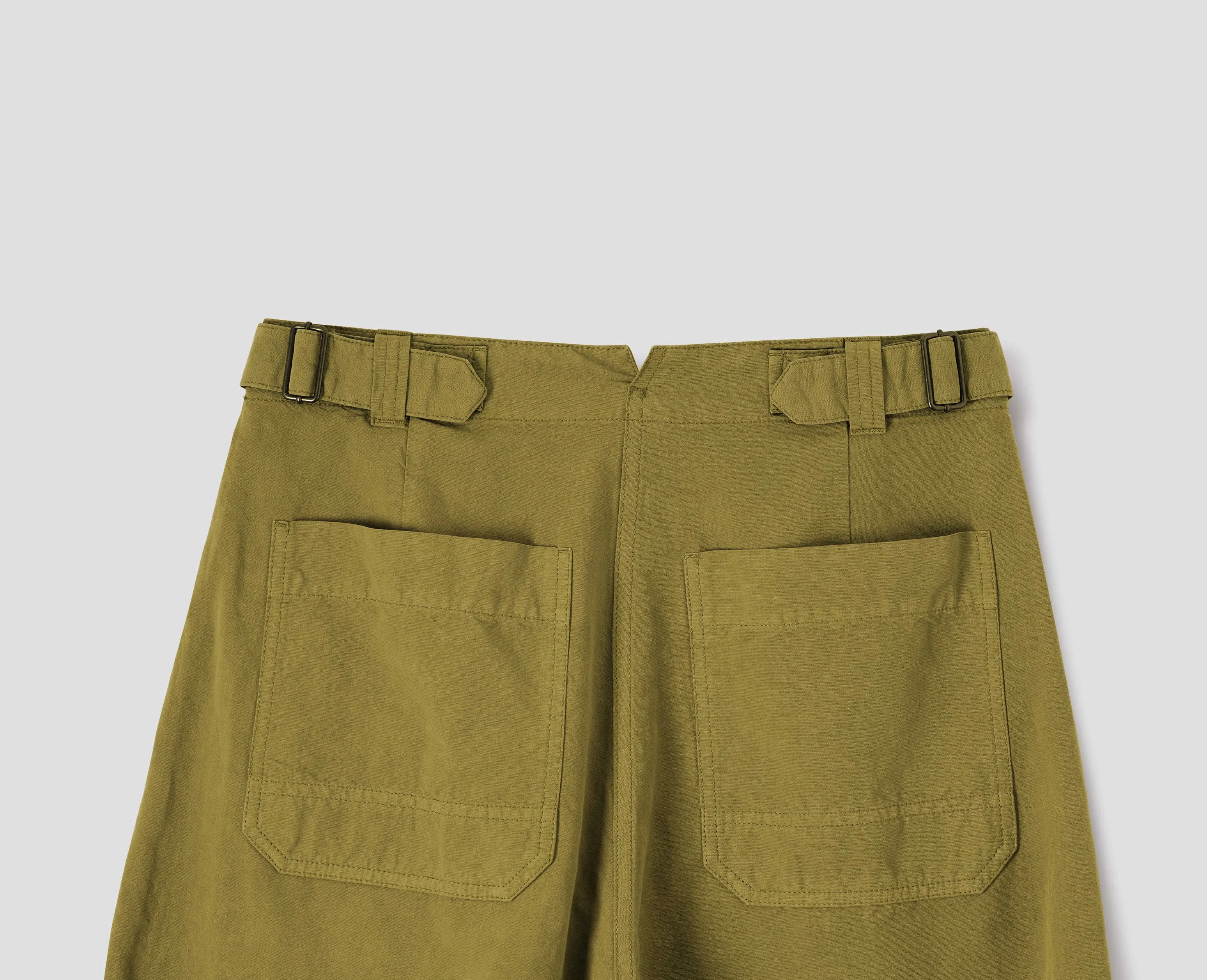 MHL. BARREL LEG TROUSERS | DRY COTTON LINEN | LIGHT OLIVE sold by Margaret Howell product image thumbnail 4
