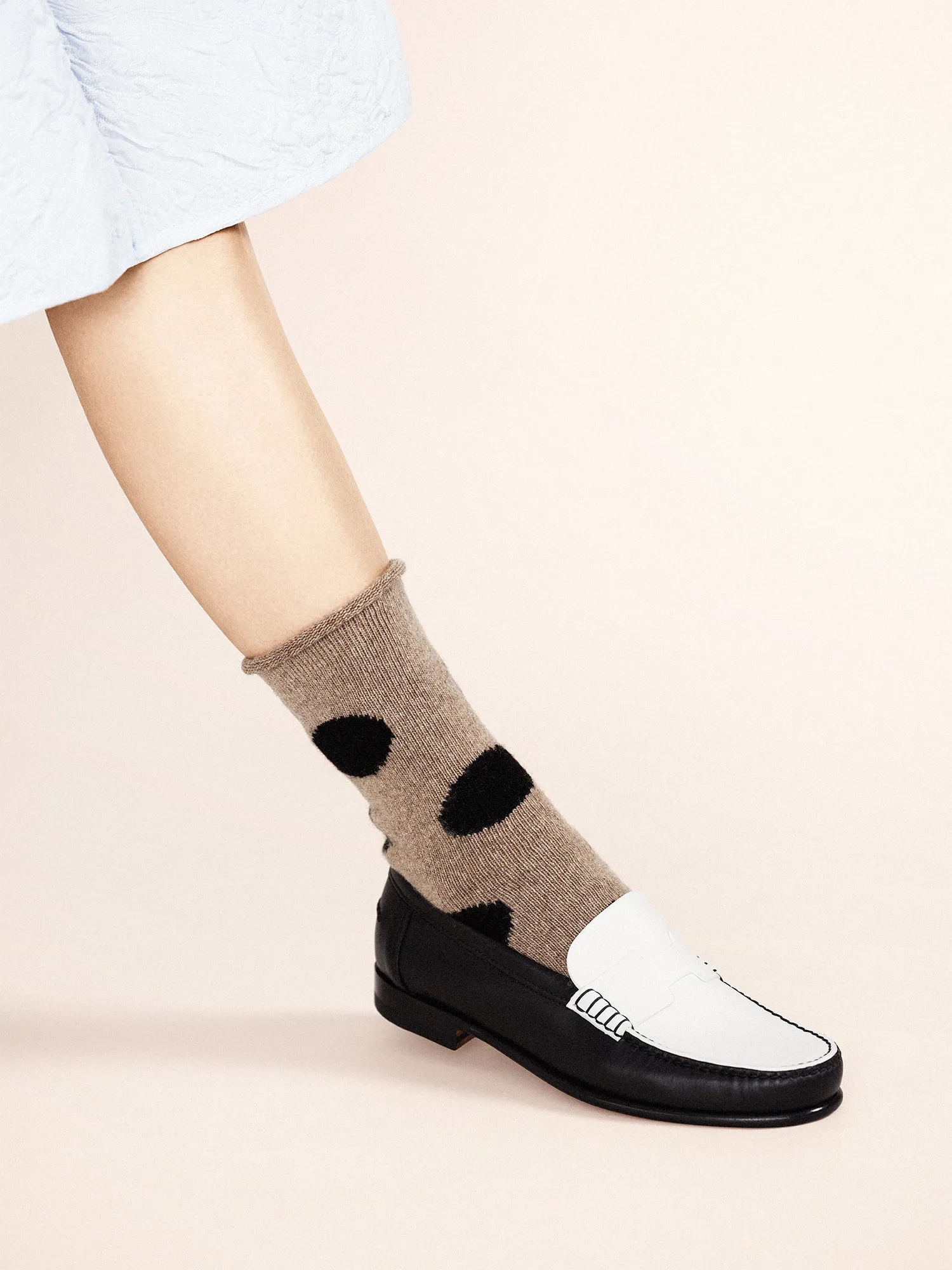 Rie Cashmere Crew sold by Hansel From Basel product image thumbnail 2