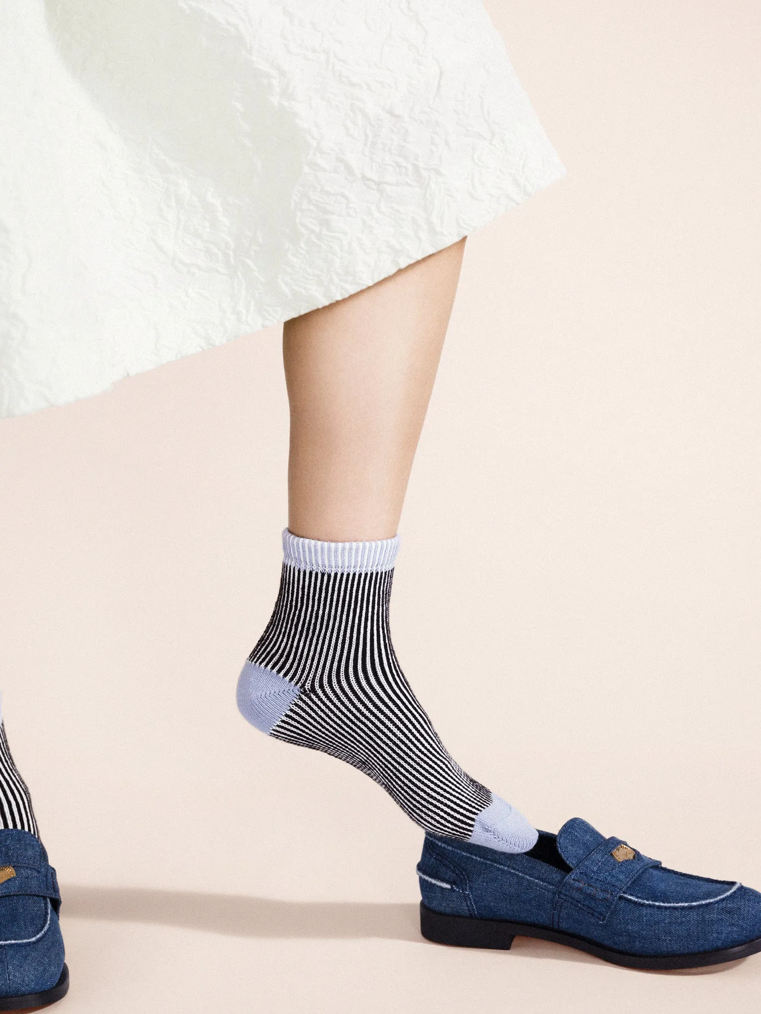 Umbrella Short Crew sold by Hansel From Basel product image thumbnail 5