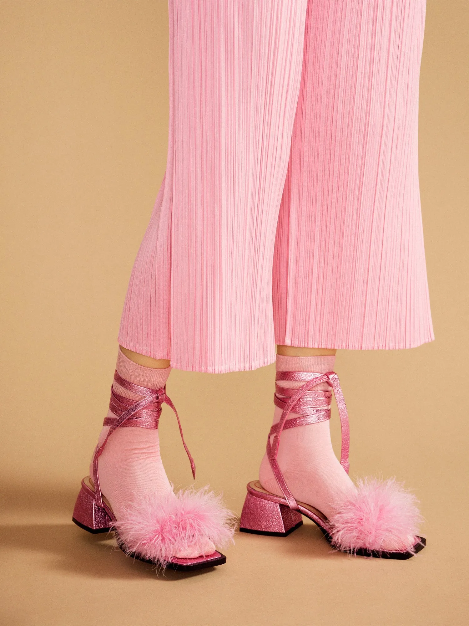 Trouser Crew sold by Hansel From Basel product image thumbnail 2