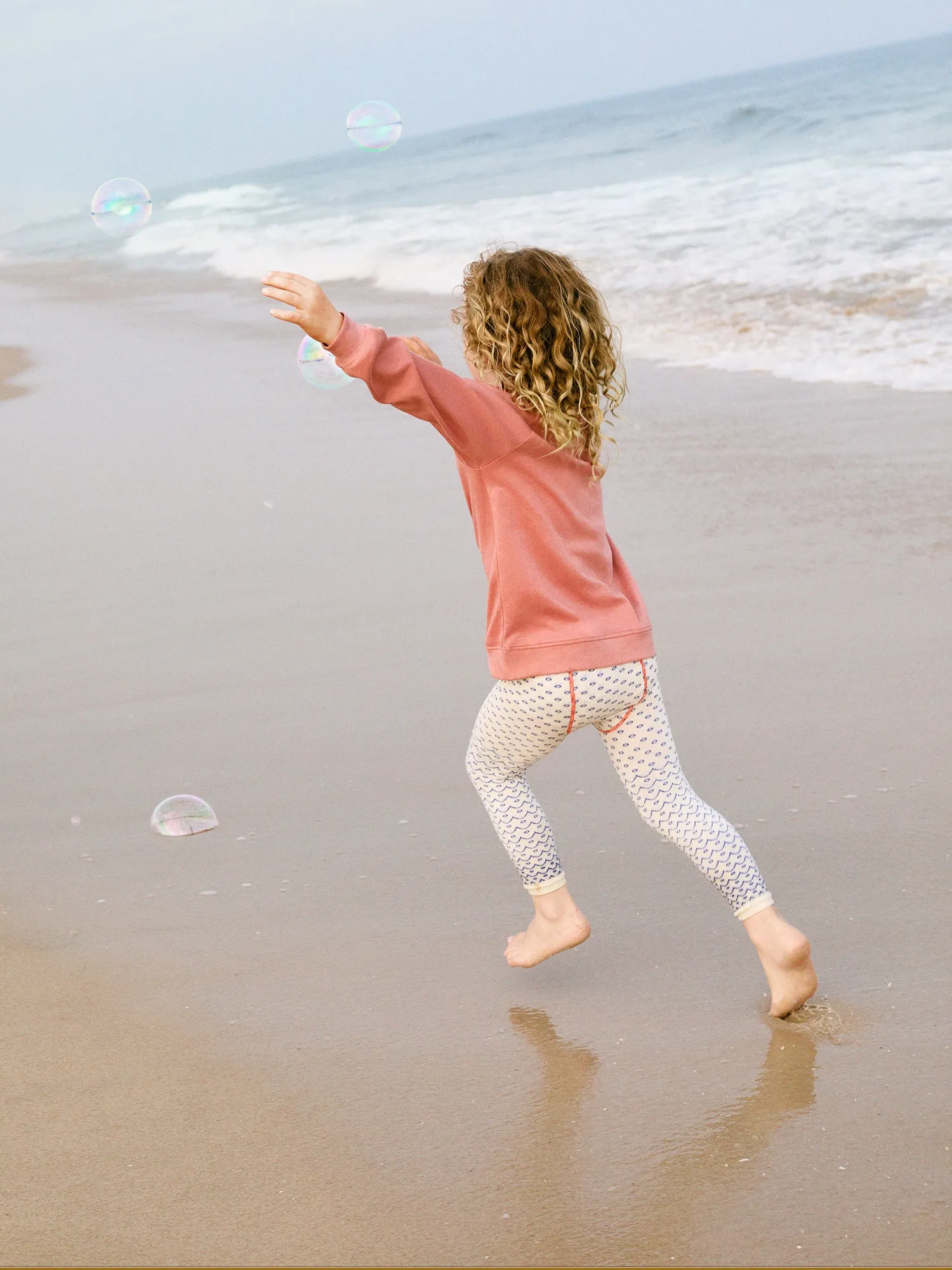 Mini Scallop Stripe Legging sold by Hansel From Basel product image thumbnail 3