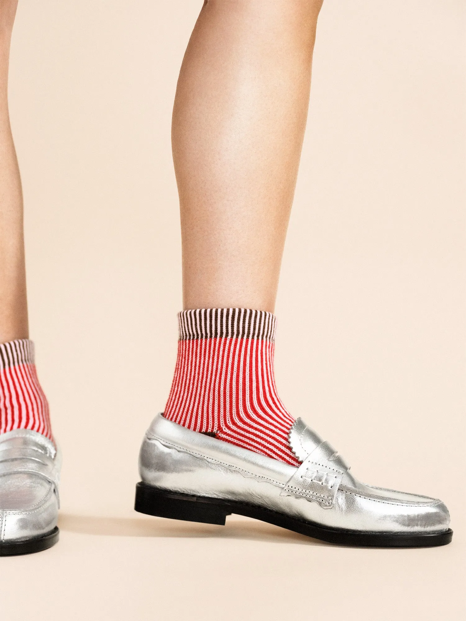 Umbrella Short Crew sold by Hansel From Basel product image thumbnail 3