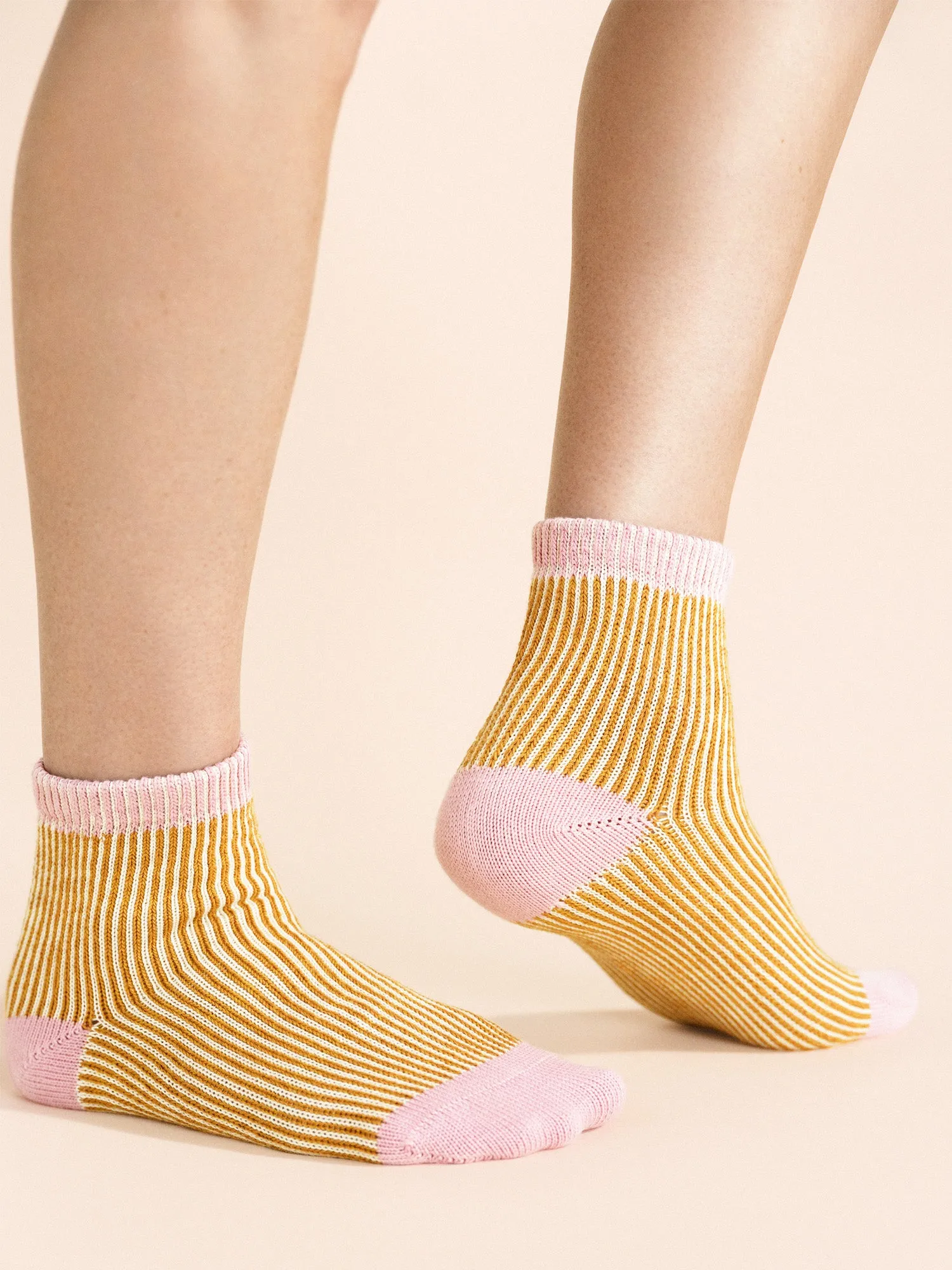 Umbrella Short Crew sold by Hansel From Basel product image thumbnail 5