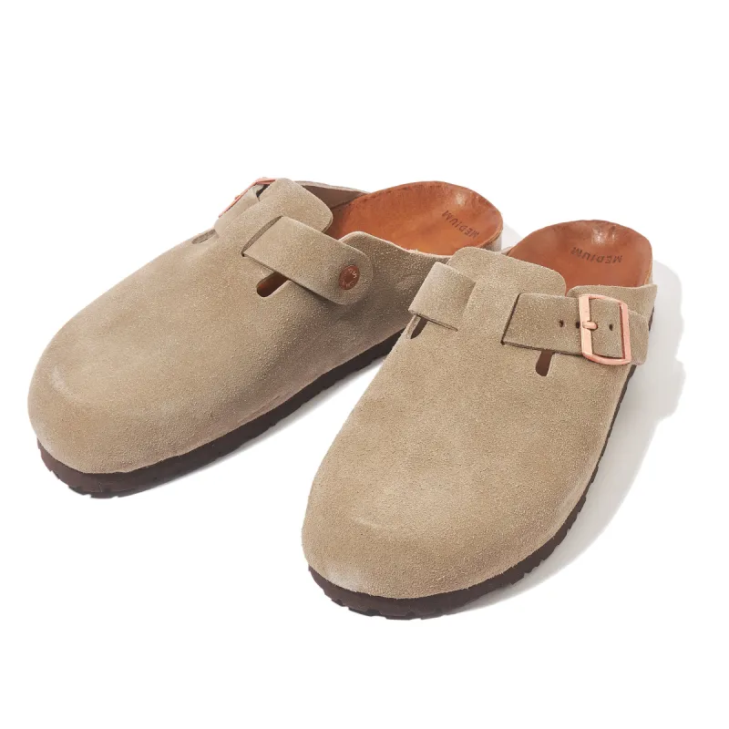 LEATHER FOOT-SUPPORT CLOGS sold by The Real McCoy's