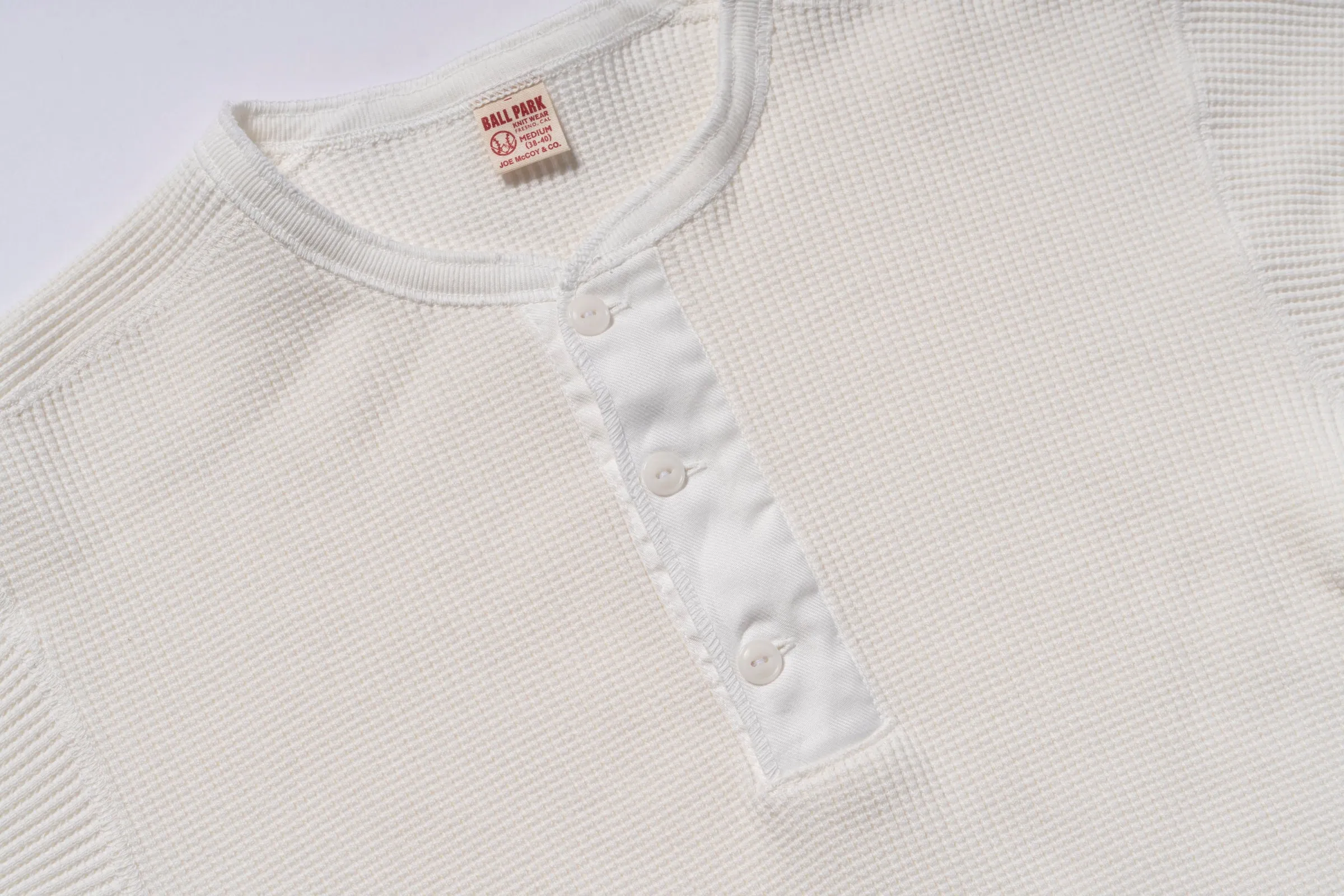 WAFFLE THERMAL HENLEY UNDERSHIRT L/S sold by The Real McCoy's product image thumbnail 5