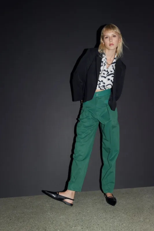 Pantalon OSORNO sold by Eve Gravel