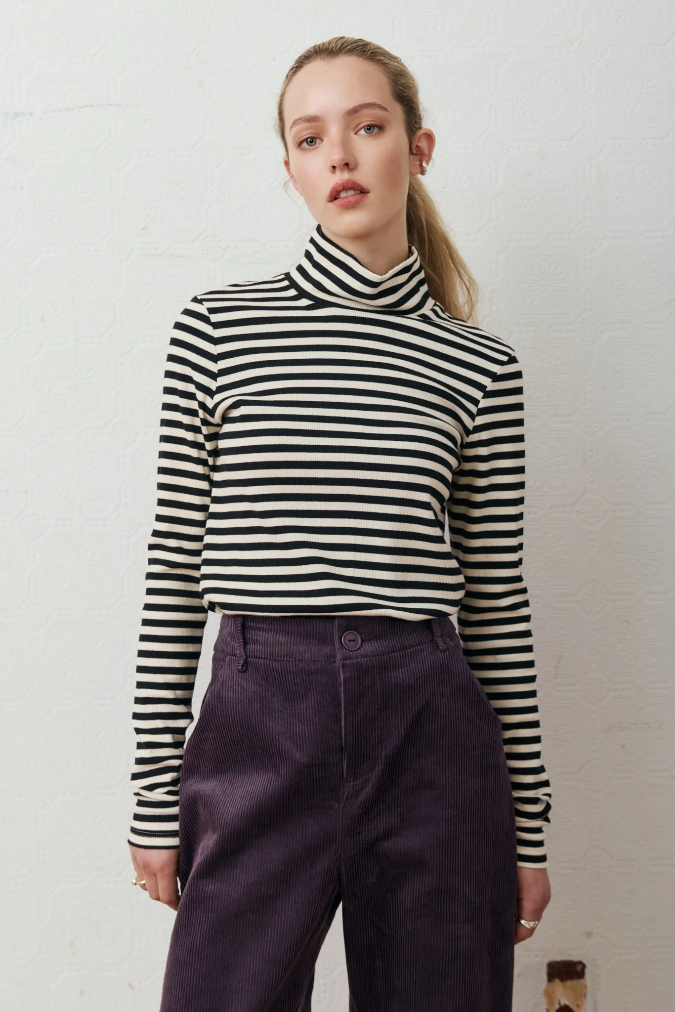 Haut CALEB sold by Eve Gravel product image thumbnail 4