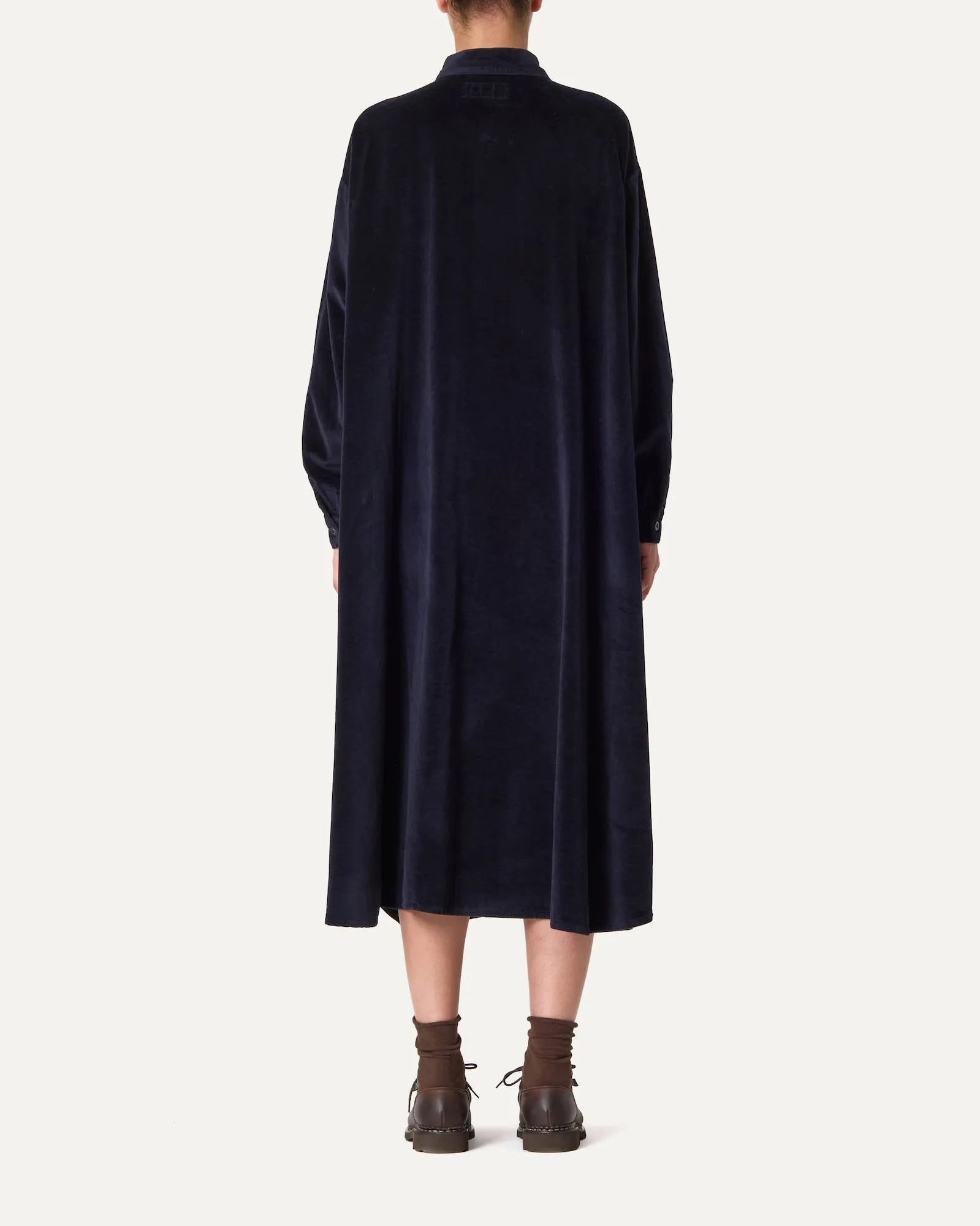 ABITO PEDRO sold by Labo.Art product image thumbnail 4