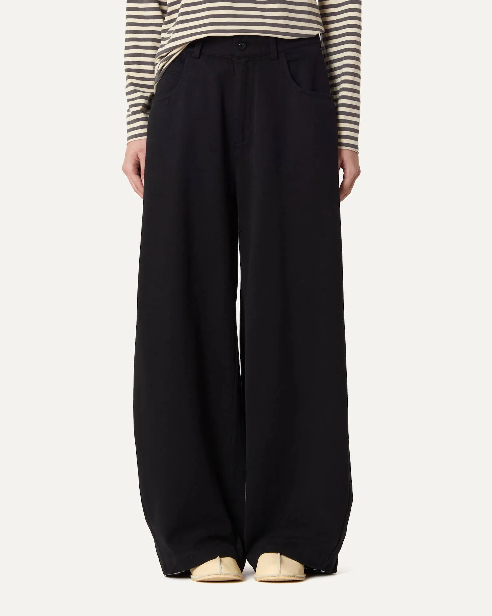 PANTA WAN sold by Labo.Art product image thumbnail 3