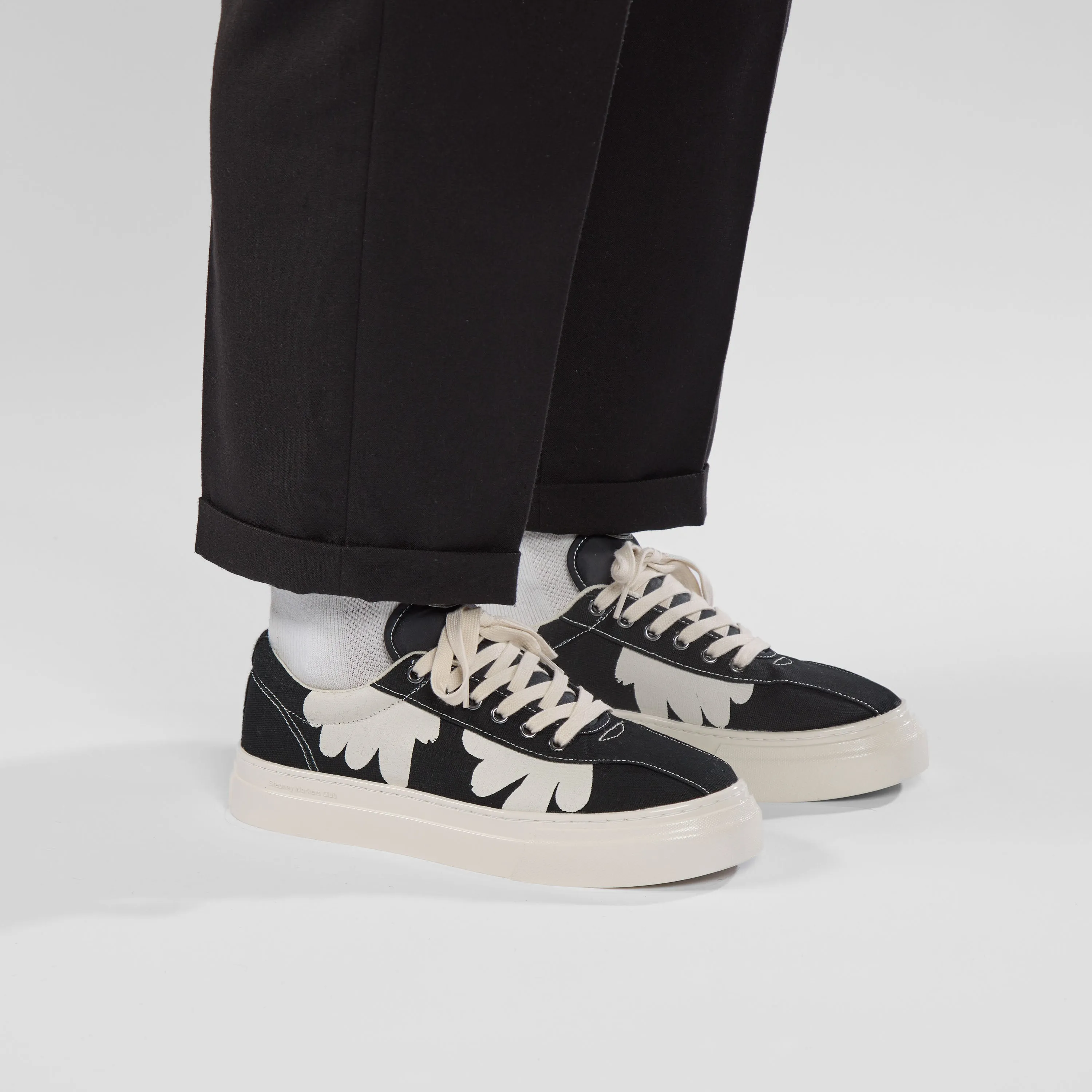 DELLOW CUP SHROOMHANDS CANVAS BLACK-WHITE sold by Stepney Workers Club product image thumbnail 3