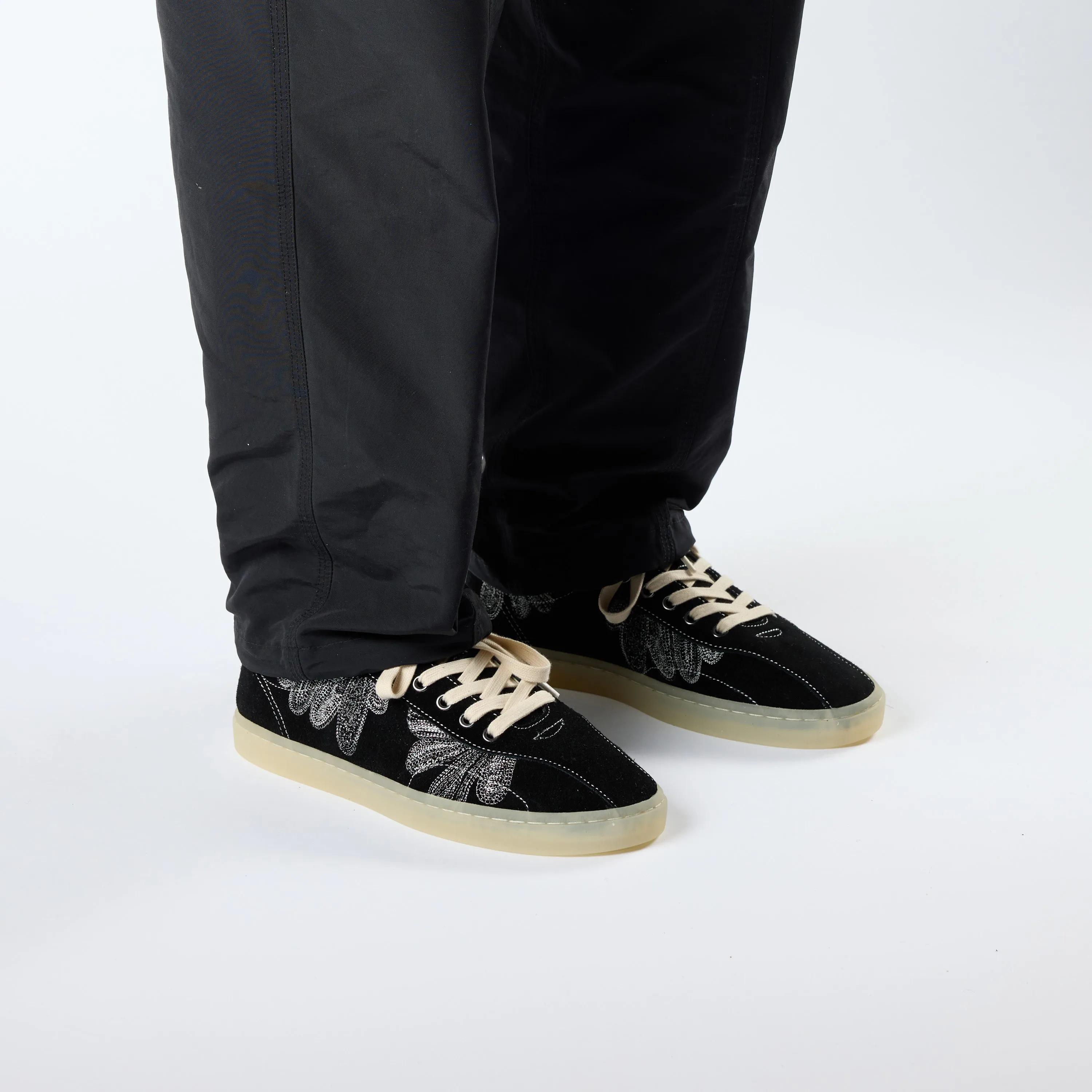 SURMA SHROOMHANDS SUEDE REPAIR STITCH BLACK sold by Stepney Workers Club product image thumbnail 5
