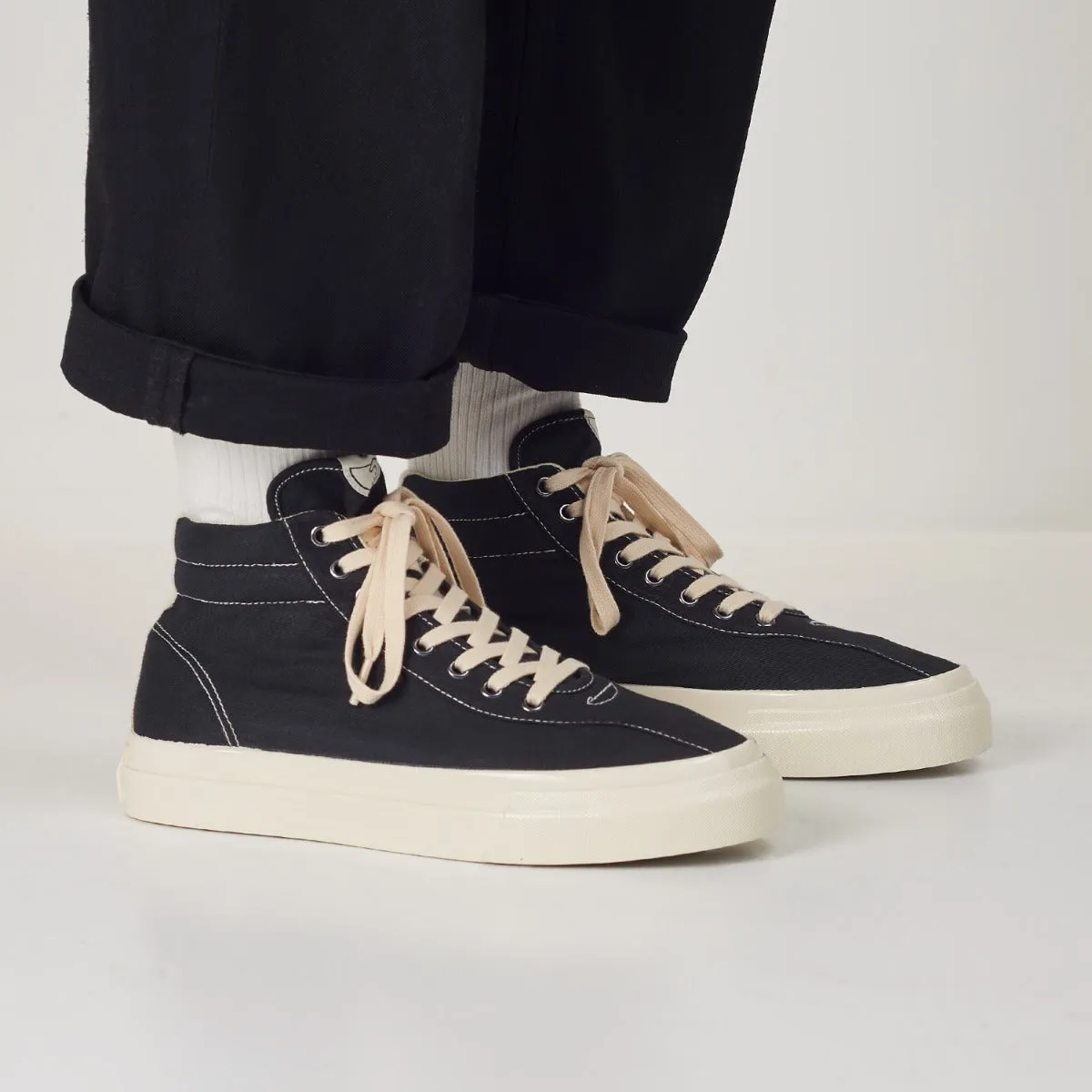 VARDEN CANVAS BLACK sold by Stepney Workers Club product image thumbnail 2